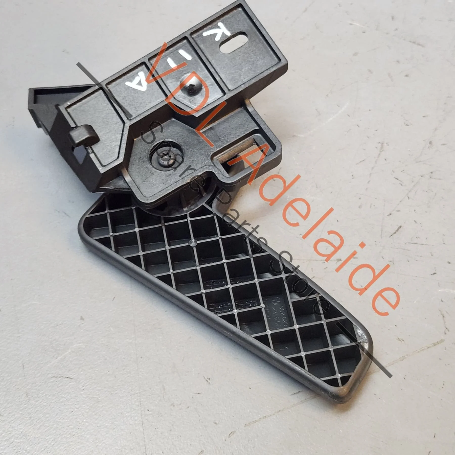 Cupra Born K11 Bonnet Hood Release Handle 3C2823533 9B9 518823633B - Image 2