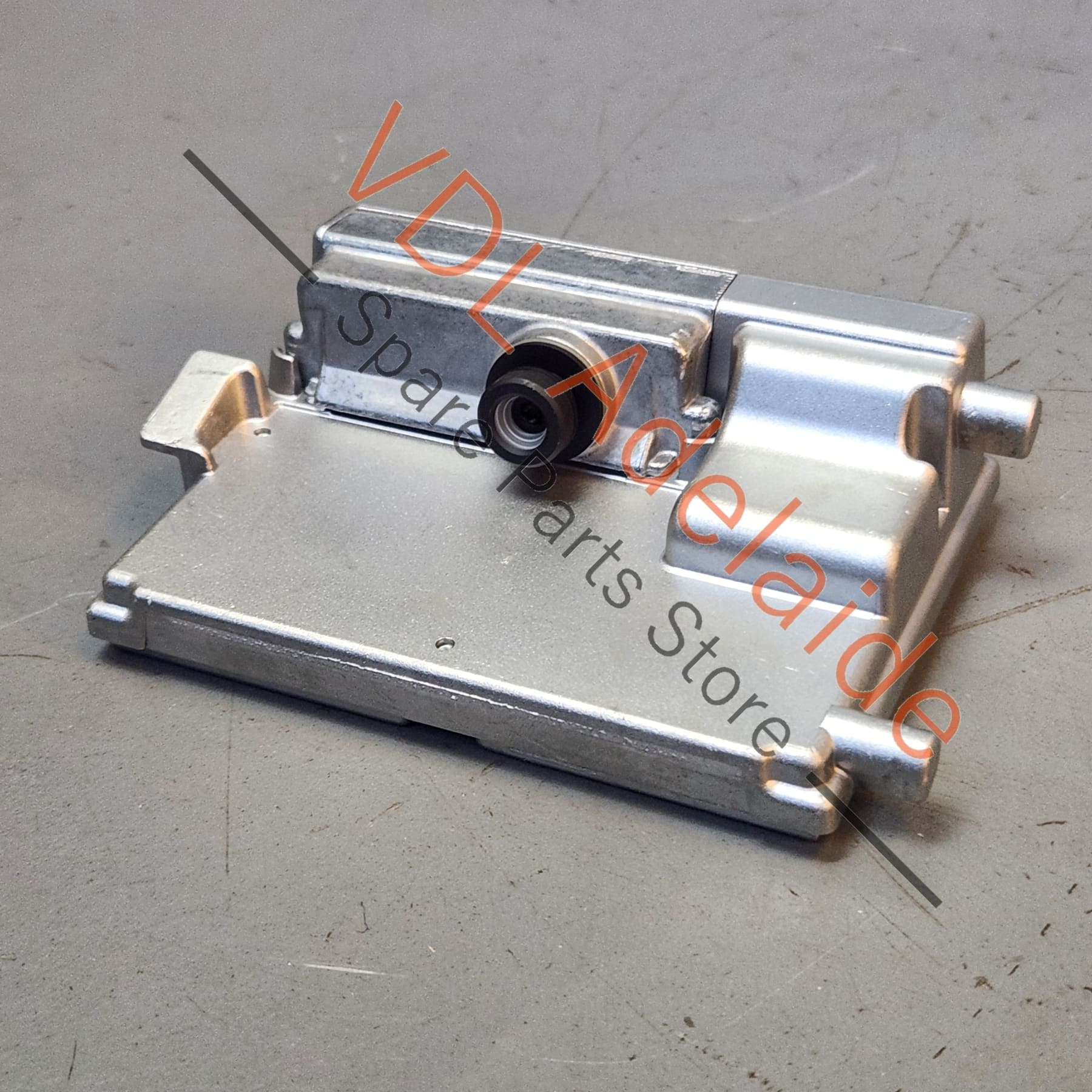 Audi VW Cupra Windscreen Mounted Camera for Driving Aid Programs Lane Change Assist 1EA980654L