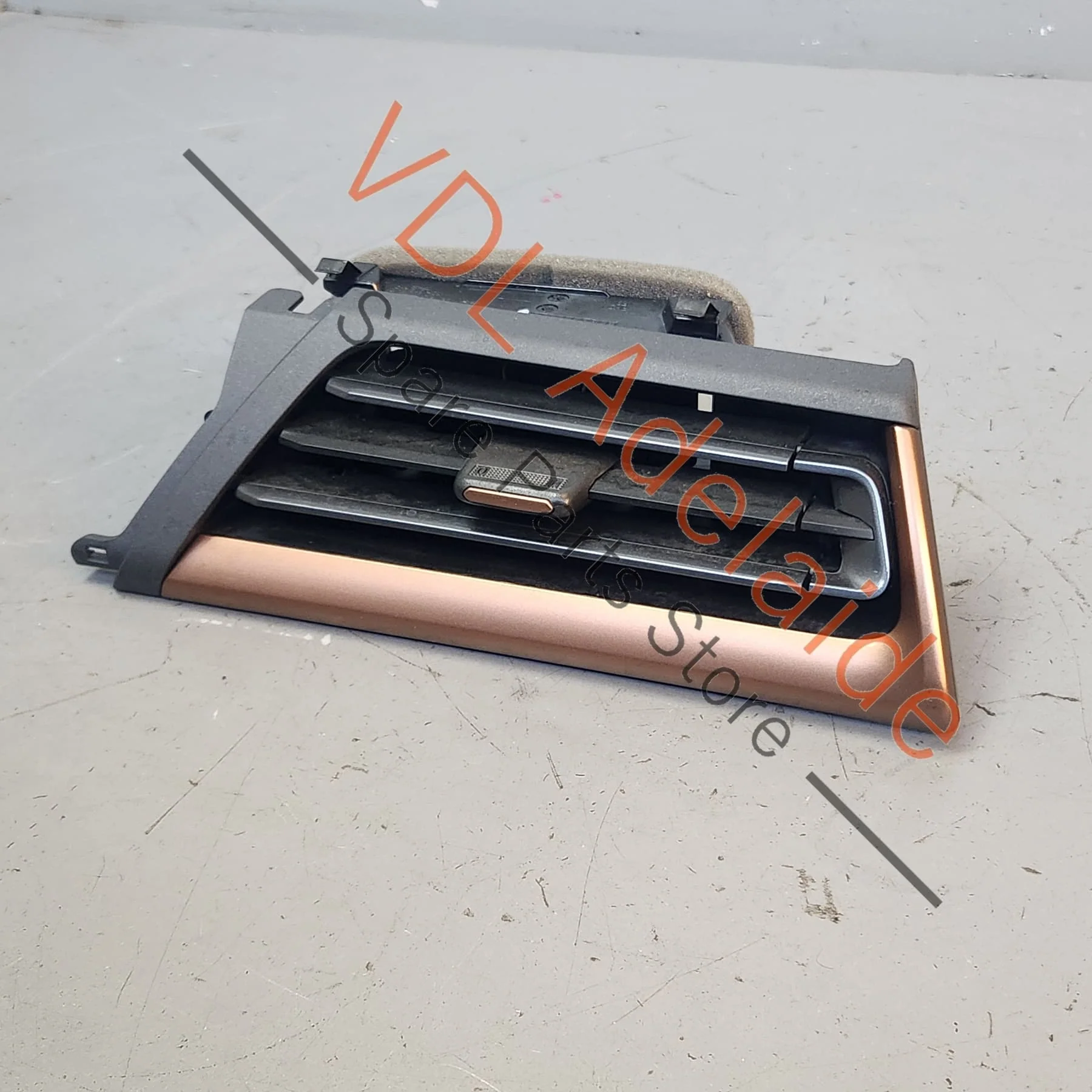 Cupra Born eBoost K11 Right Dash Dashboard Air Vent 10H819204A NBC Copper Bronze - Image 3