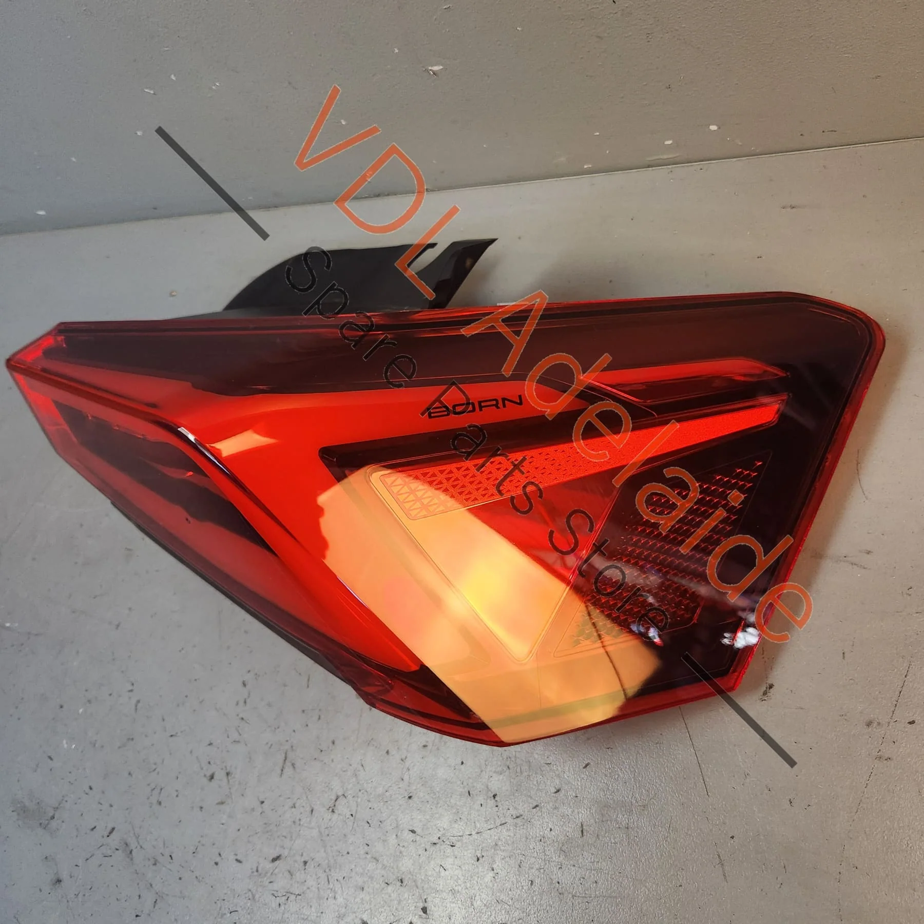 Cupra Born K11 Rear Right Tail Light 10E945096A - Image 5