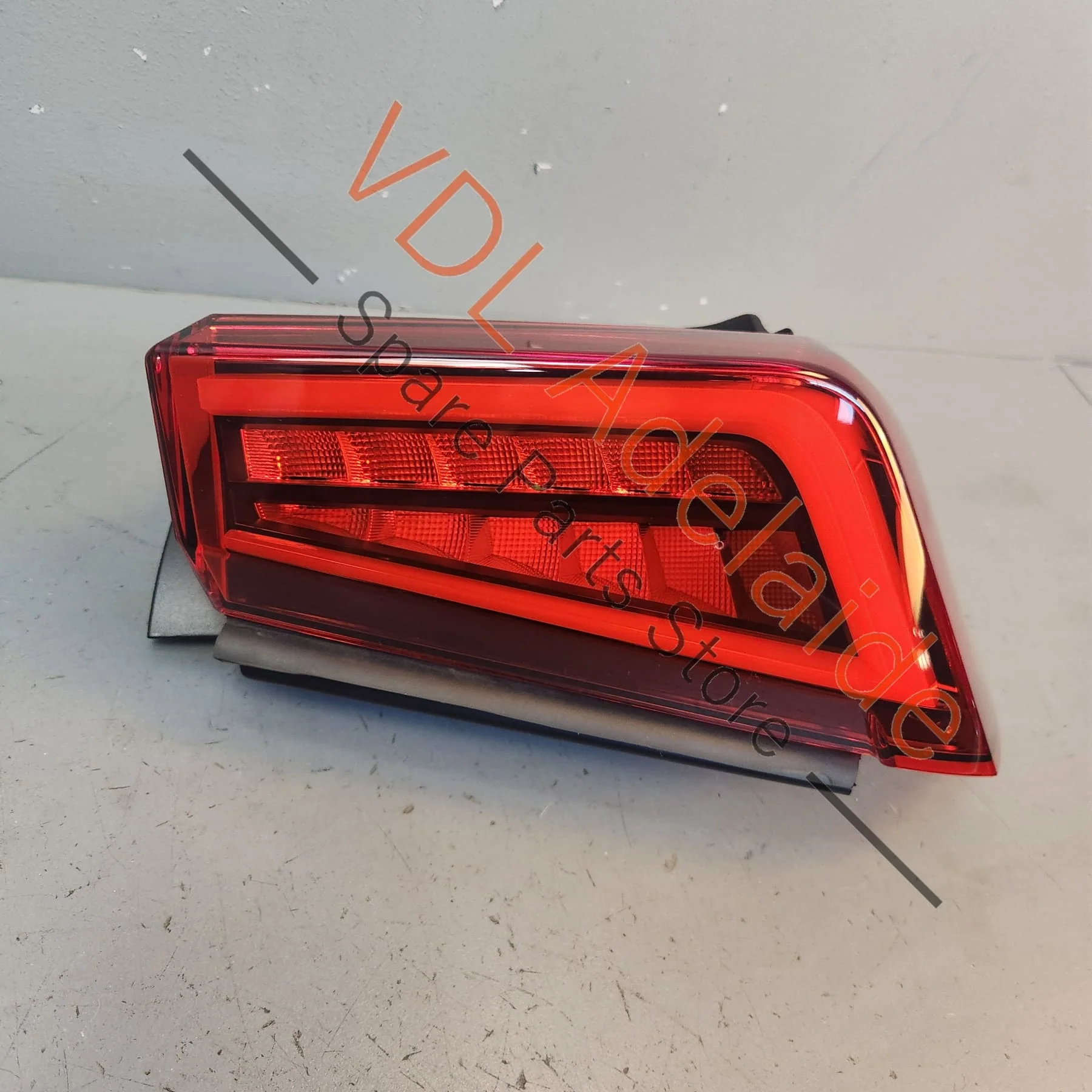 Cupra Born K11 Rear Right Tail Light 10E945096A - Image 6