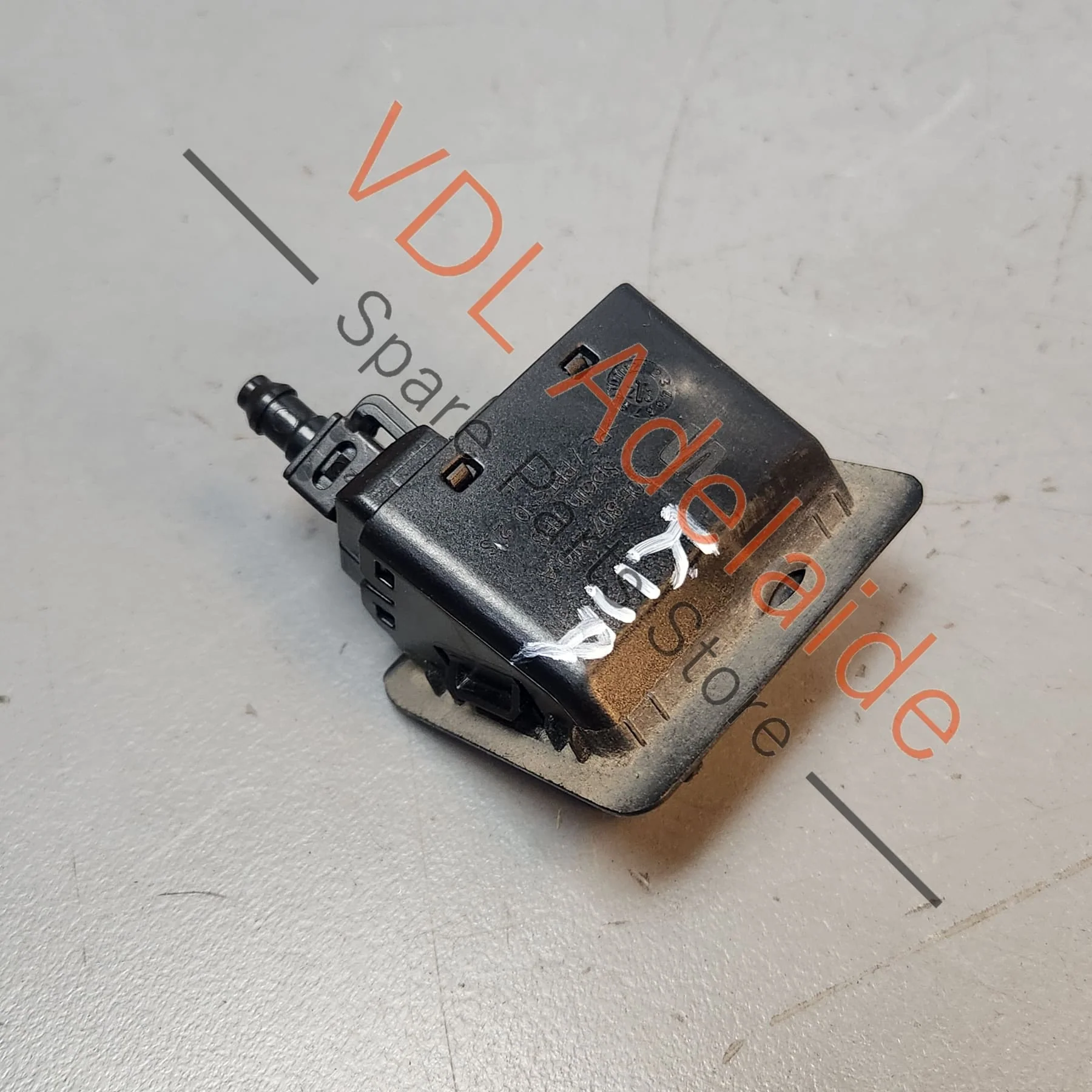 Cupra Born Rear Bumper Reversing Camera 5WA980546D 10E807210A - Image 6
