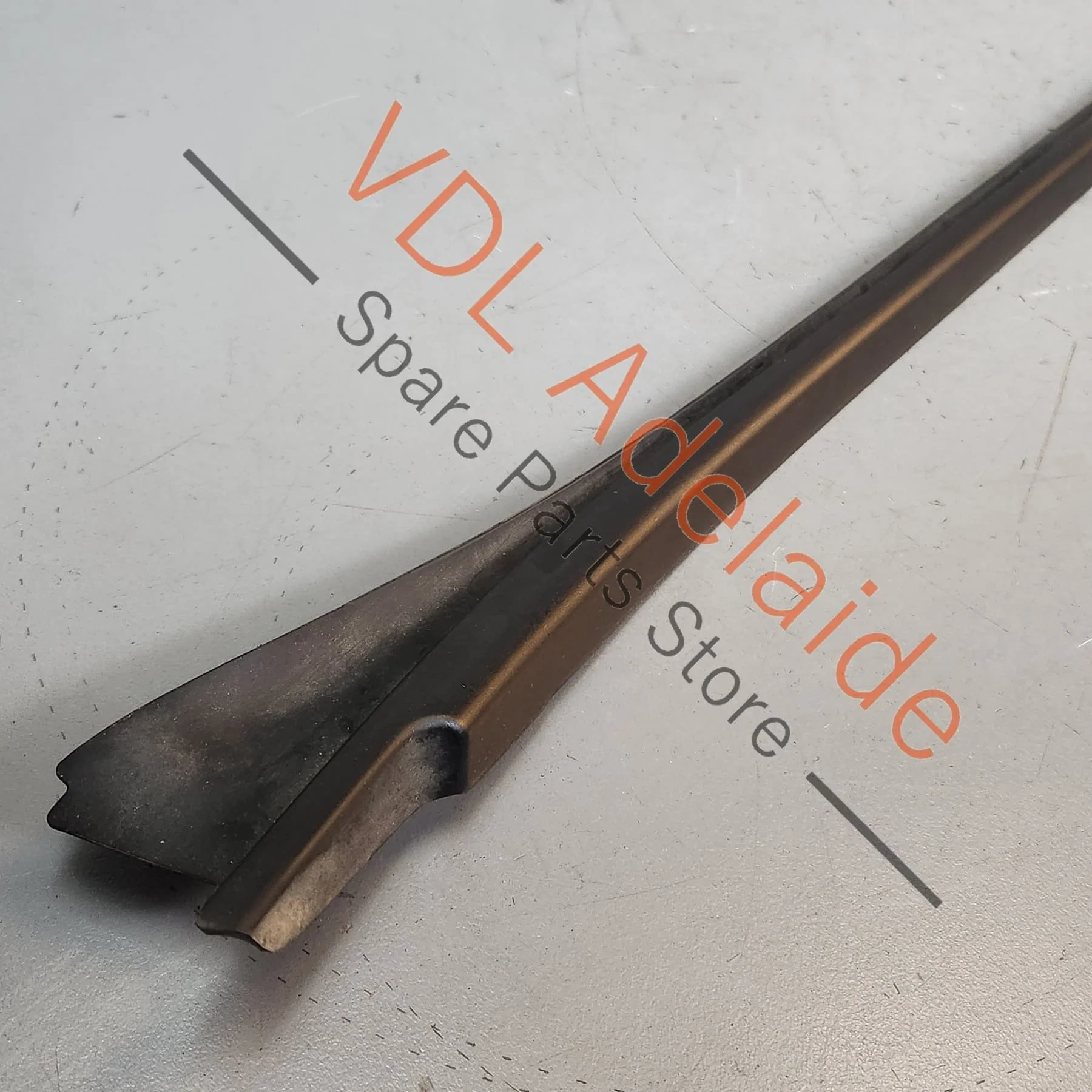 Cupra Born Left Side Windscreen Windshield Air Guide Trim Strip Molding 10E854327B 5AP - Image 5