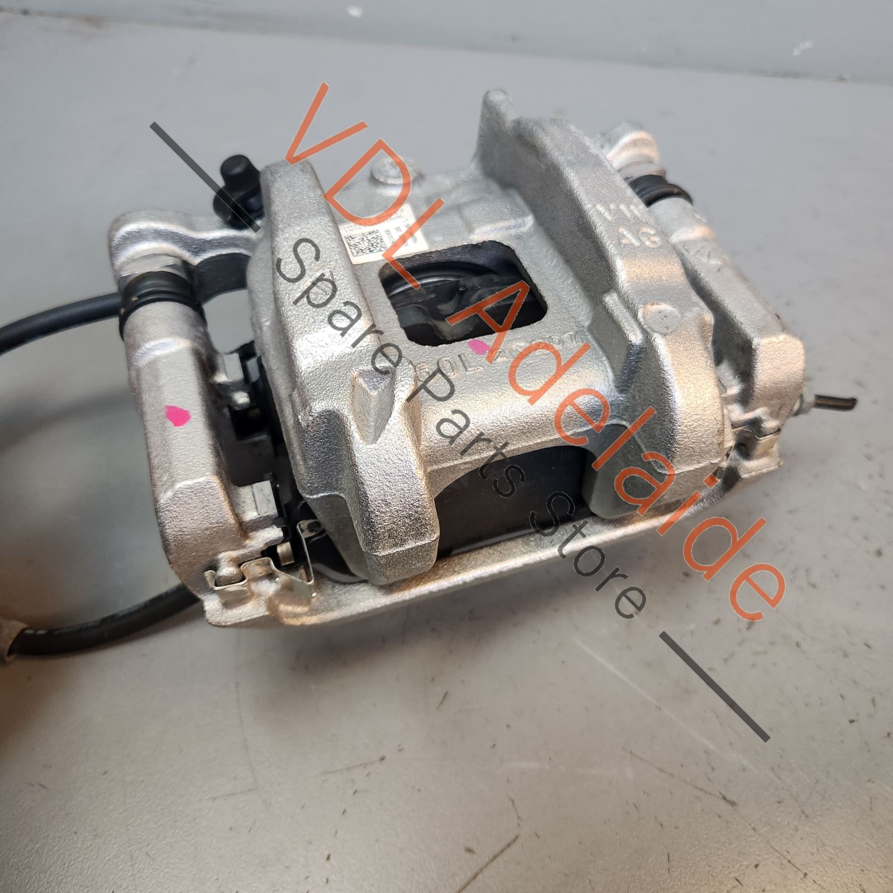 Cupra Born K11 Front Brake Caliper with Carrier Left 1EA615123A 1EA615125A 1EA615105K - Image 10