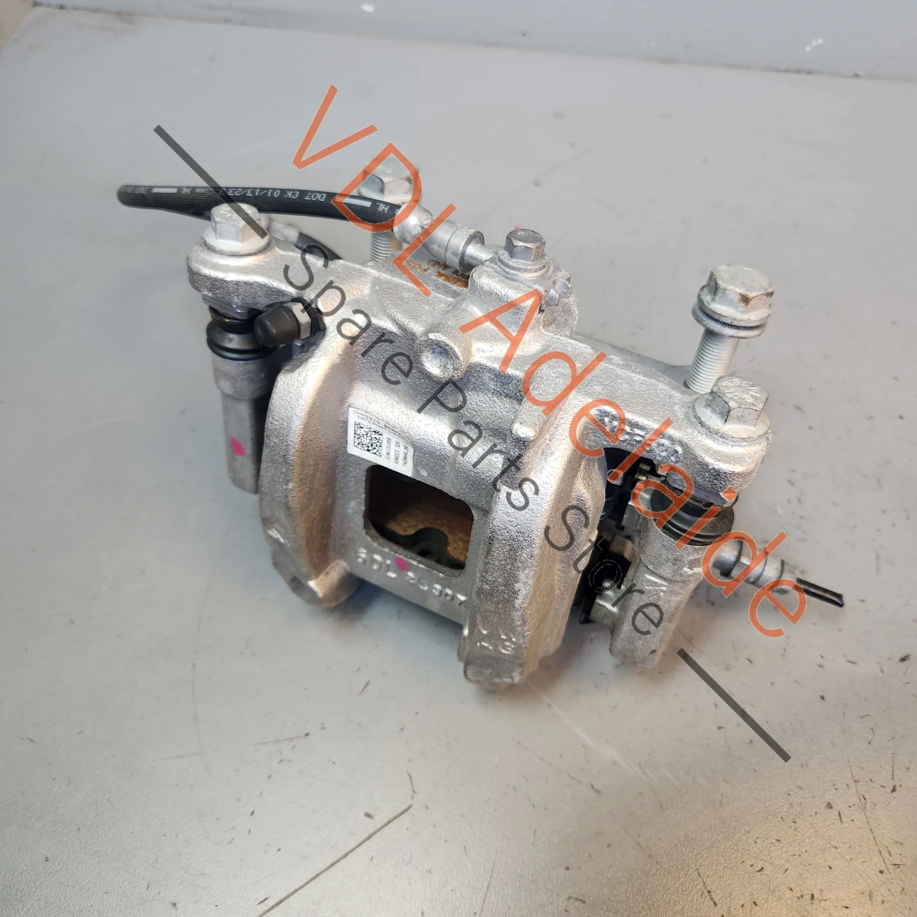 Cupra Born K11 Front Brake Caliper with Carrier Left 1EA615123A 1EA615125A 1EA615105K - Image 6
