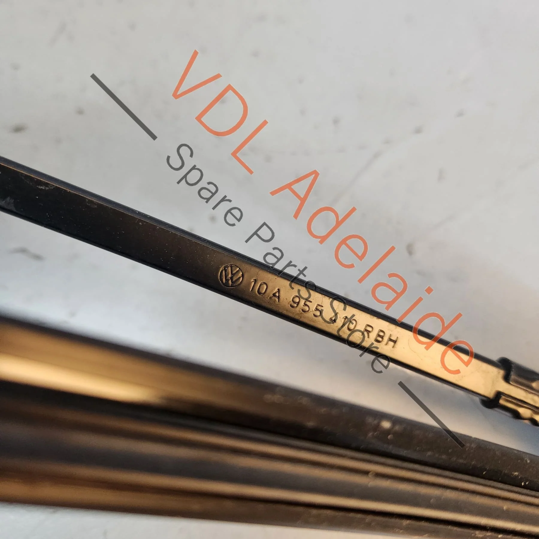 Cupra Born K11 Front Windshield Windscreen Wiper Pair 10A955409 10A955410 - Image 2