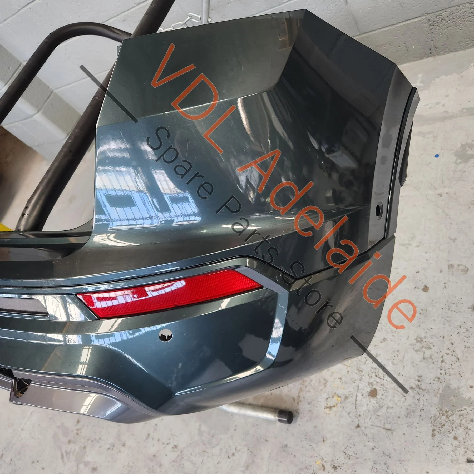 Cupra Ateca Rear Bumper Cover w Diffuser 9S / X6T Camouflage Green Metallic - Image 5