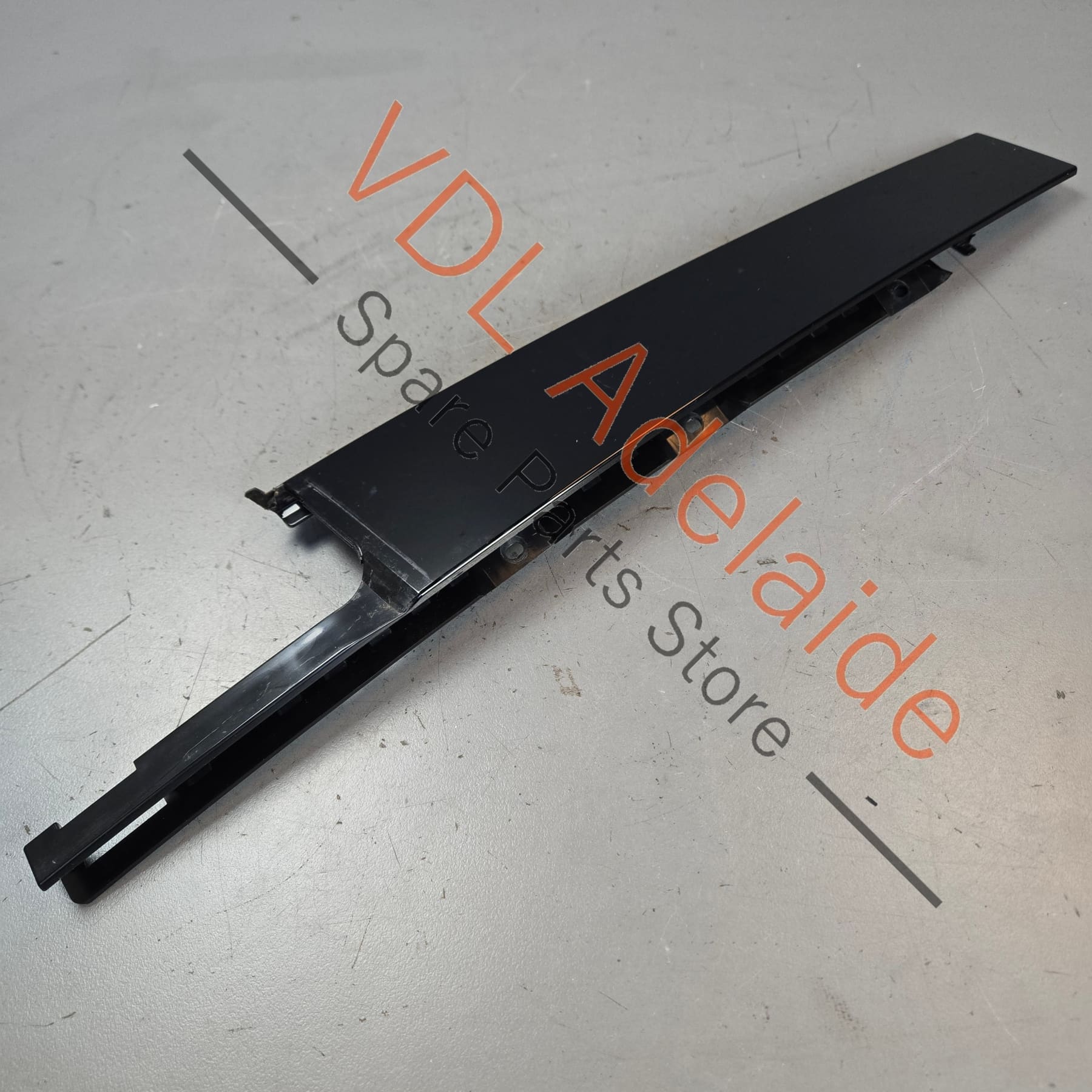 Cupra Ateca Rear Left Door Exterior B Pillar Trim Gloss Black 575839901B 041 - Image 4