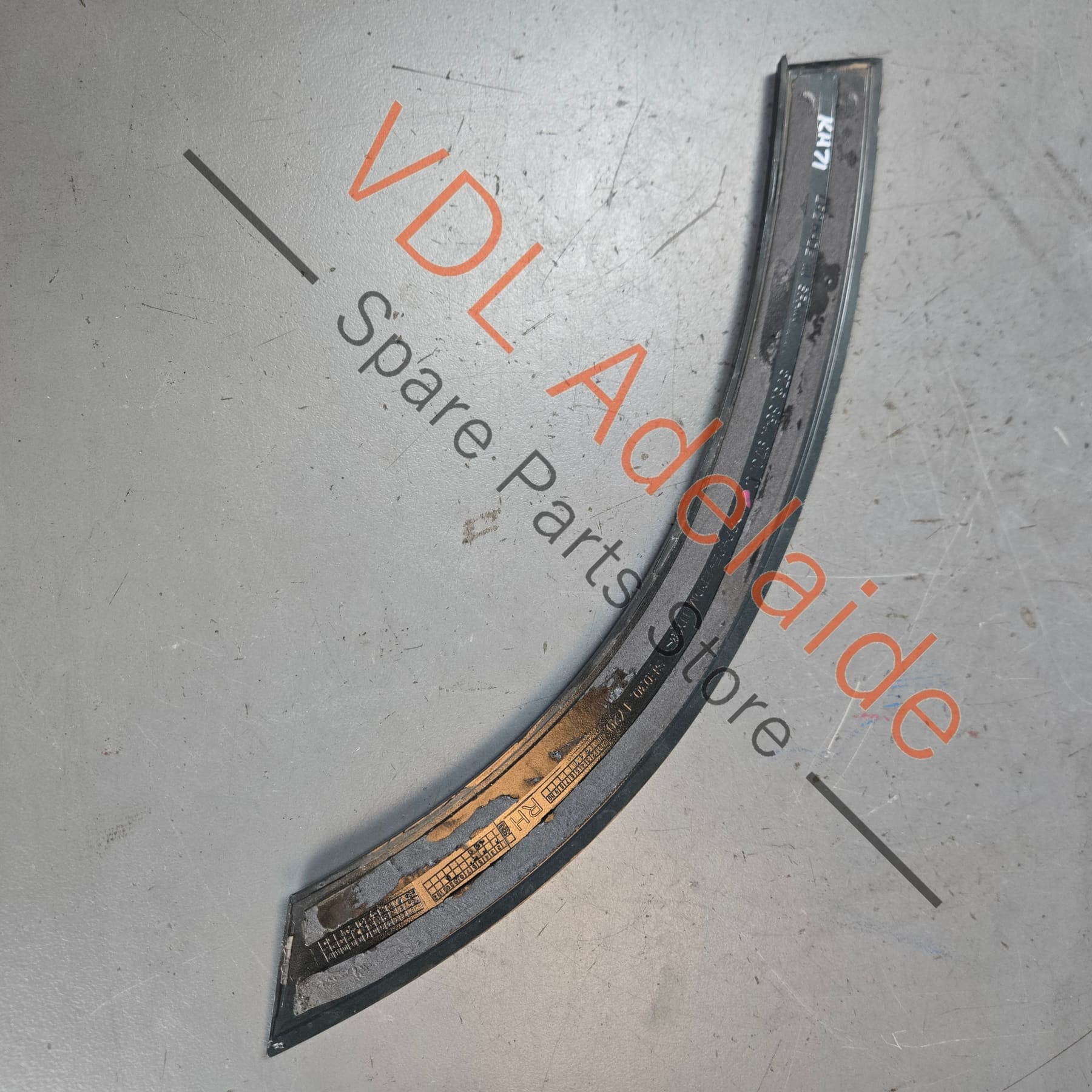 Cupra Ateca Right Rear Door Wheel Arch Moulding 575854970C GRU 9S / X6T Camouflage Green Metallic - Image 4