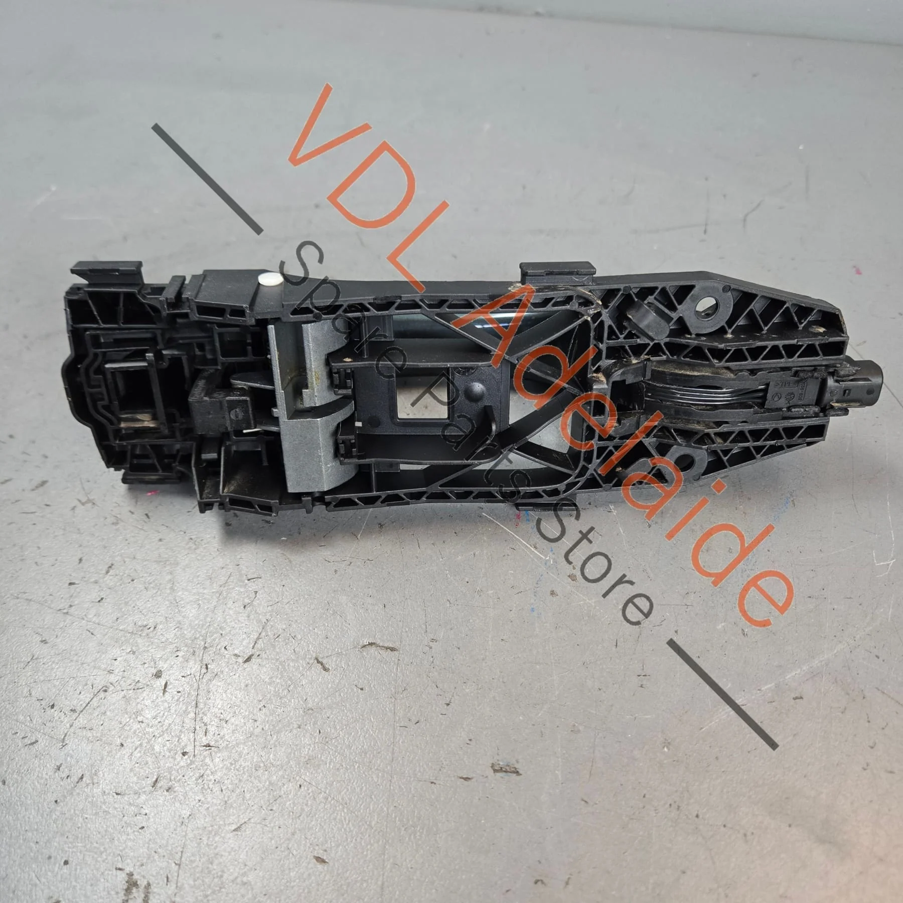Cupra Ateca Left Front Exterior Door Handle for keyless entry 5G0837205R GRU 5N0839885H - Image 4