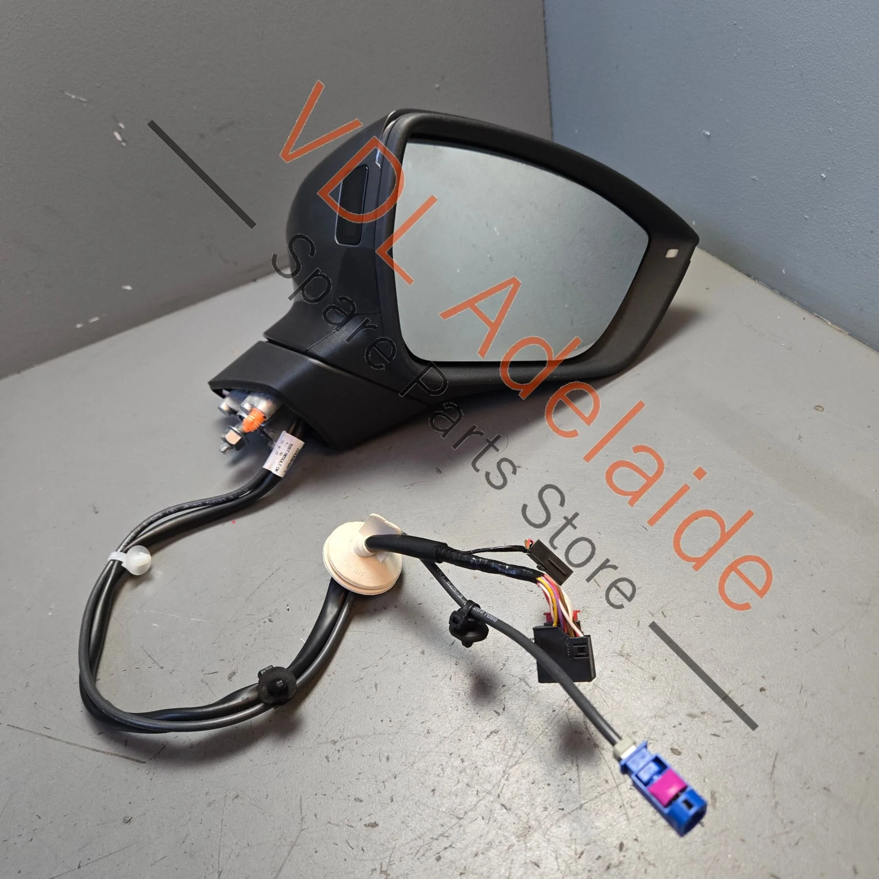 Cupra Ateca Right Power Folding Exterior Mirror with Lane Assist & Camera Complete Assembly
