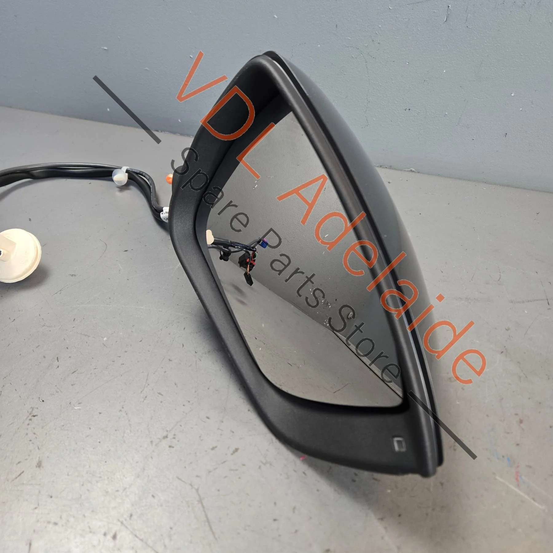 Cupra Ateca Right Power Folding Exterior Mirror with Lane Assist & Camera Complete Assembly - Image 5