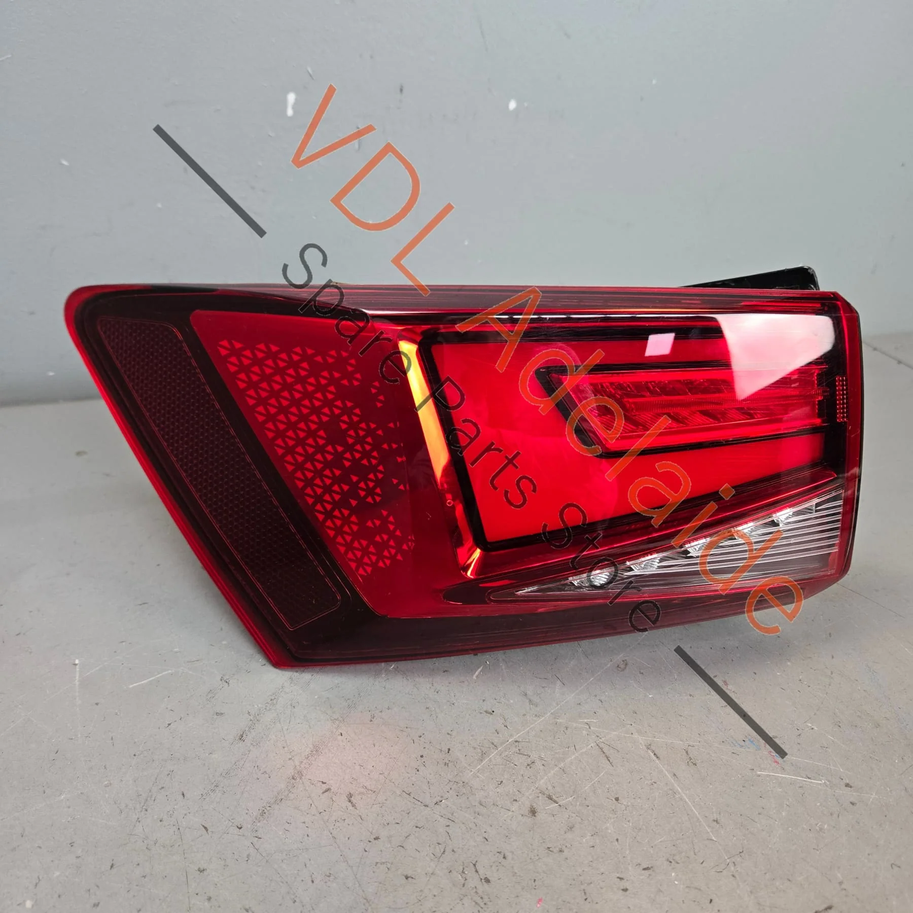 Cupra Ateca Rear Left Outer LED Tail Light 575945207E - Image 3