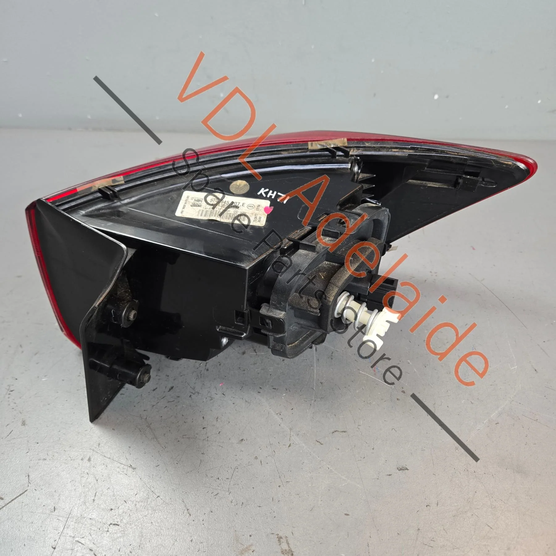 Cupra Ateca Rear Left Outer LED Tail Light 575945207E - Image 5
