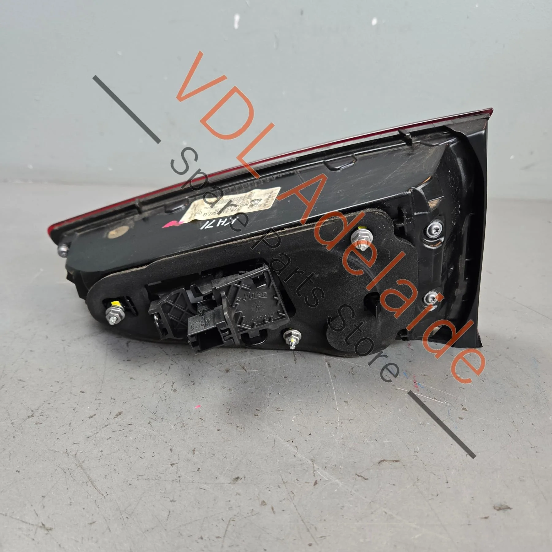 Cupra Ateca Rear Left Inner LED Tail Light 575945307G - Image 7