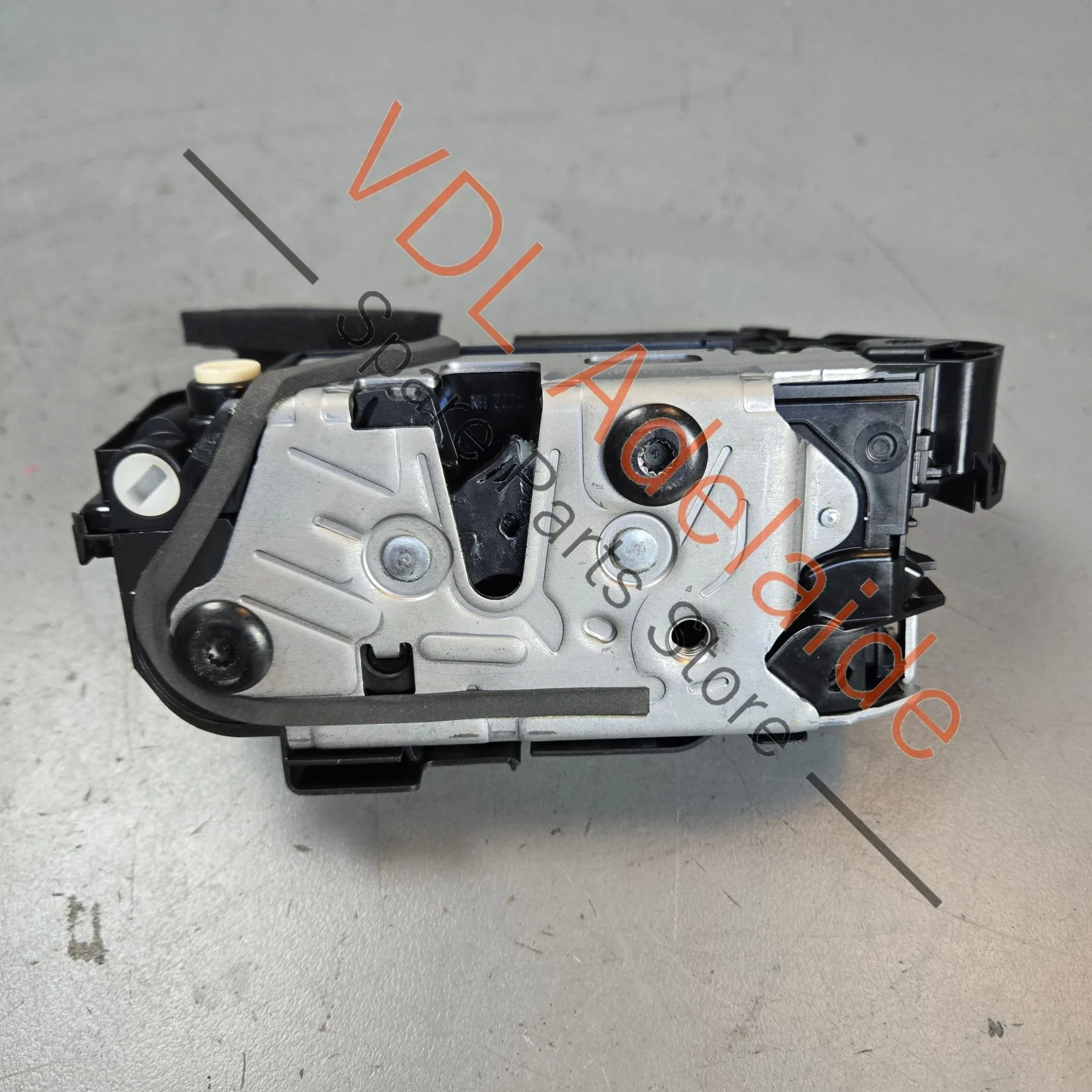Cupra Ateca Left Rear Door Lock Mechanism for Keyless entry vehicles 5TA839015Q - Image 4