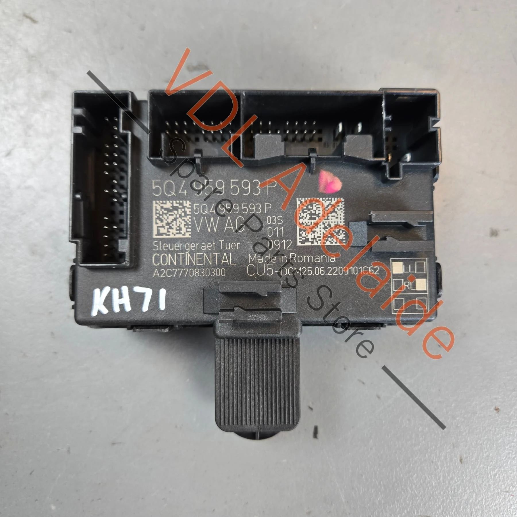 Cupra Ateca Front Drivers Door Control Module 5Q4959593P
