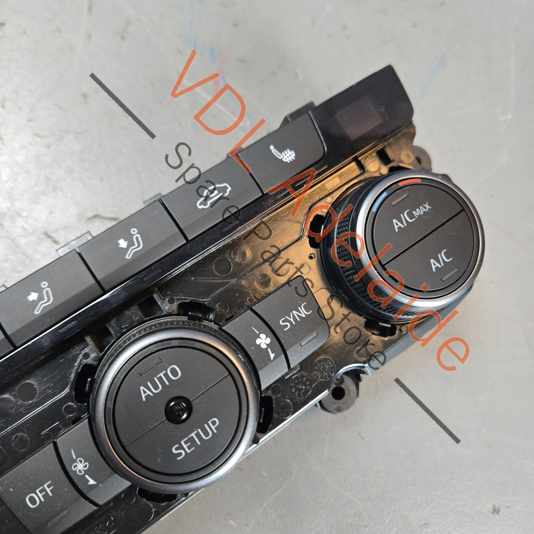 Cupra Ateca Air Conditioning Control Switch with Seat Heater 5F0907044AS 5F0907044BA - Image 3