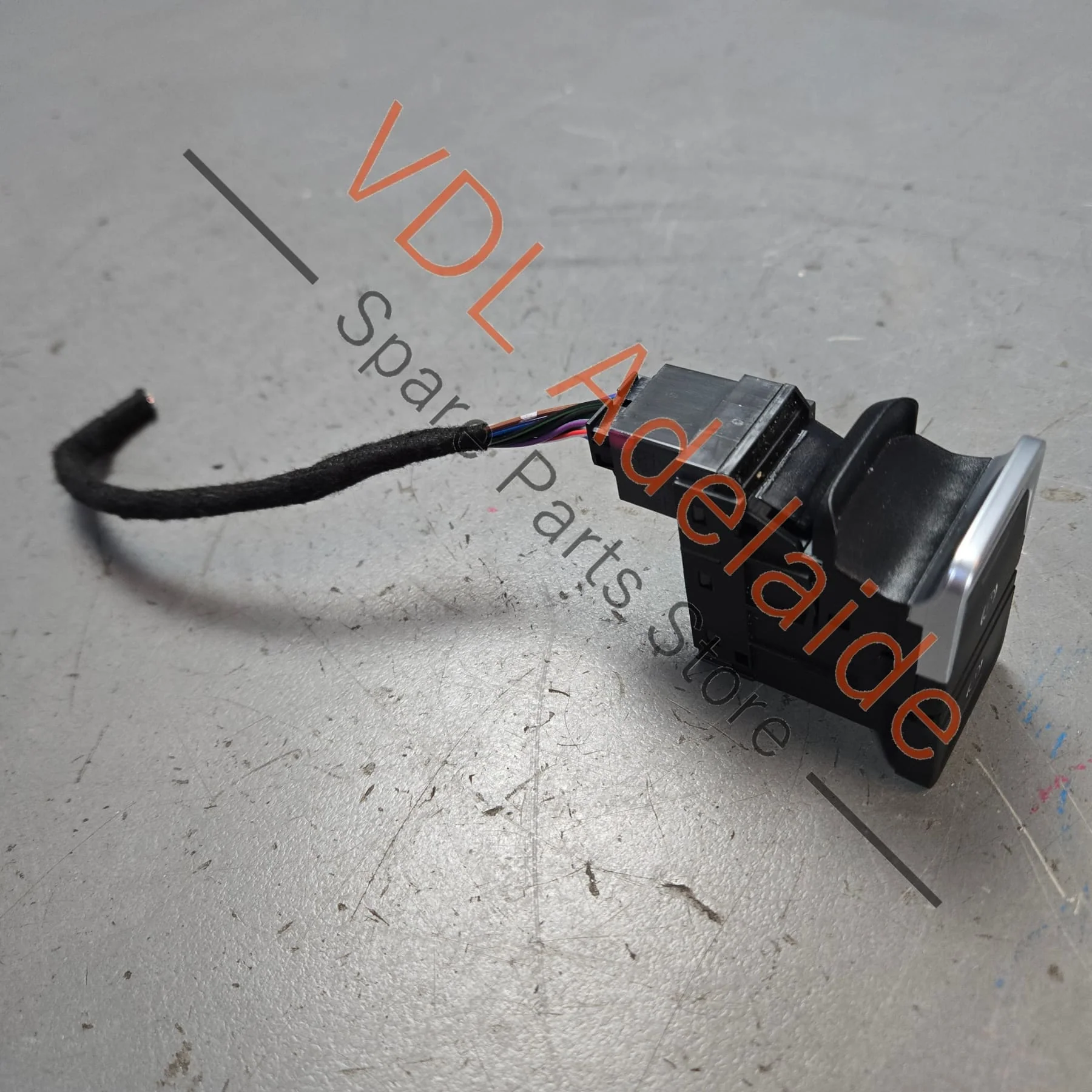 Genuine Cupra Ateca Park Brake Switch EPB 575927225A ICX - Image 2