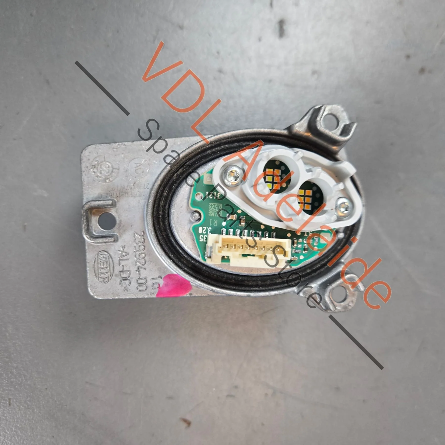 Cupra Ateca Right Headlight LED with heat sink Blinker Flasher Control Module 575941476A