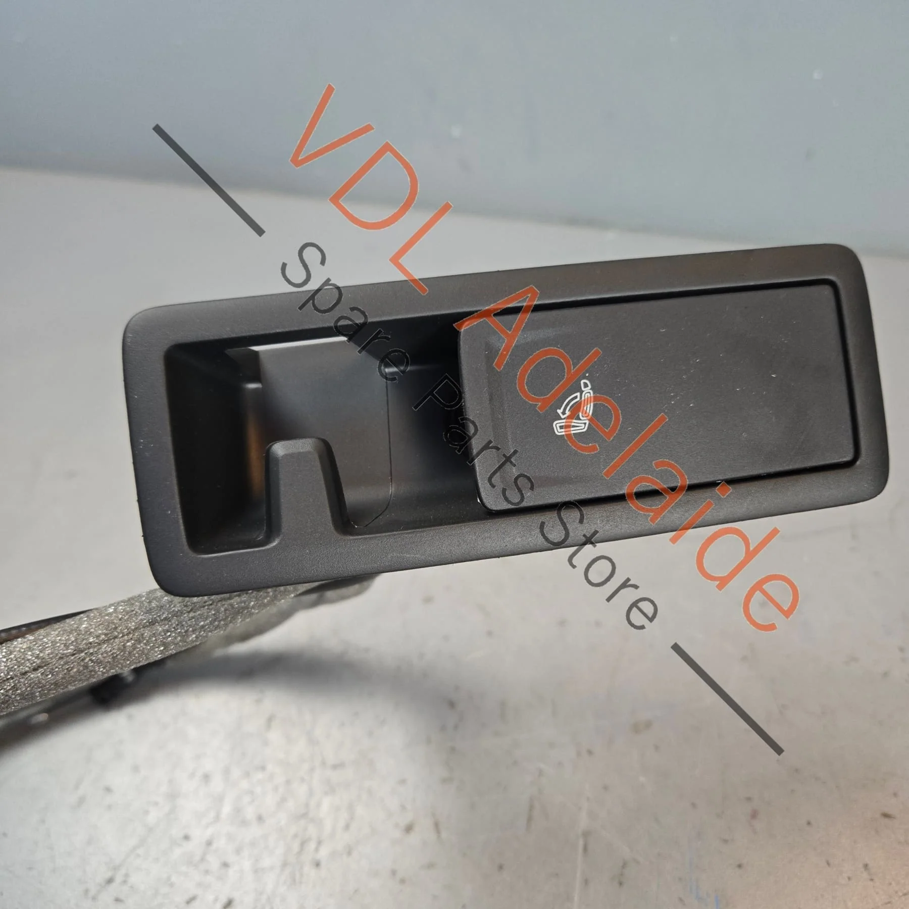 VW Cupra Ateca Rear Seat Remote Release Handle Flip Fold Down Right 575885592C