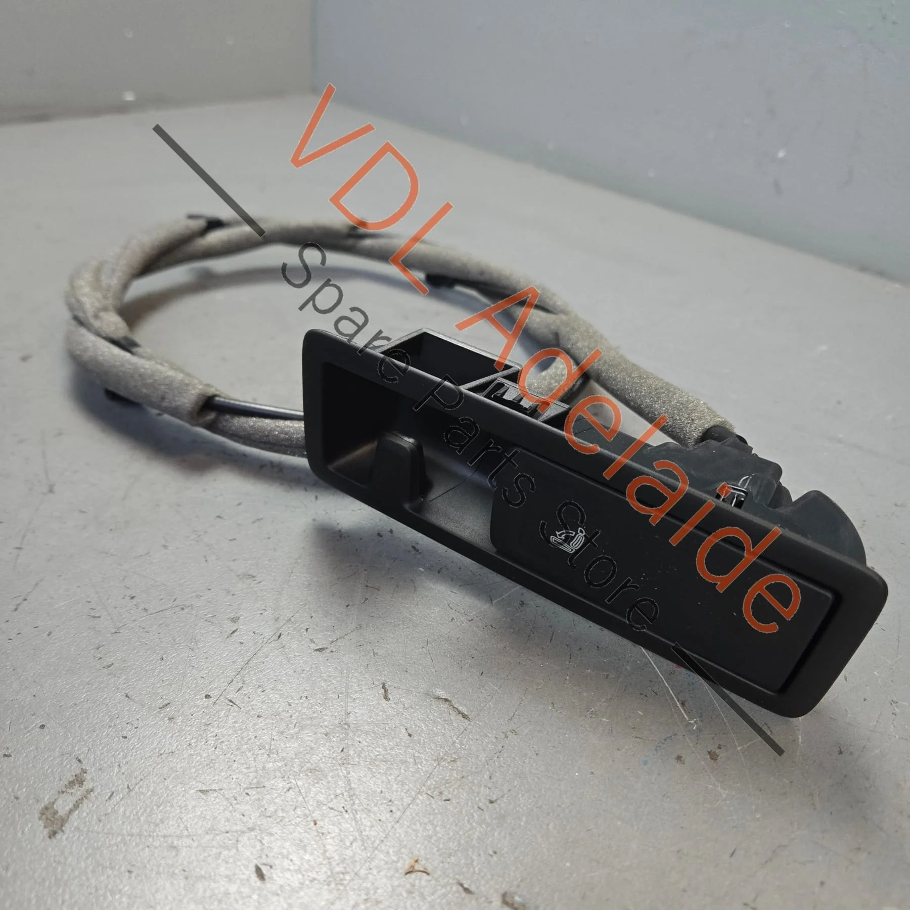 VW Cupra Ateca Rear Seat Remote Release Handle Flip Fold Down Right 575885592C - Image 2
