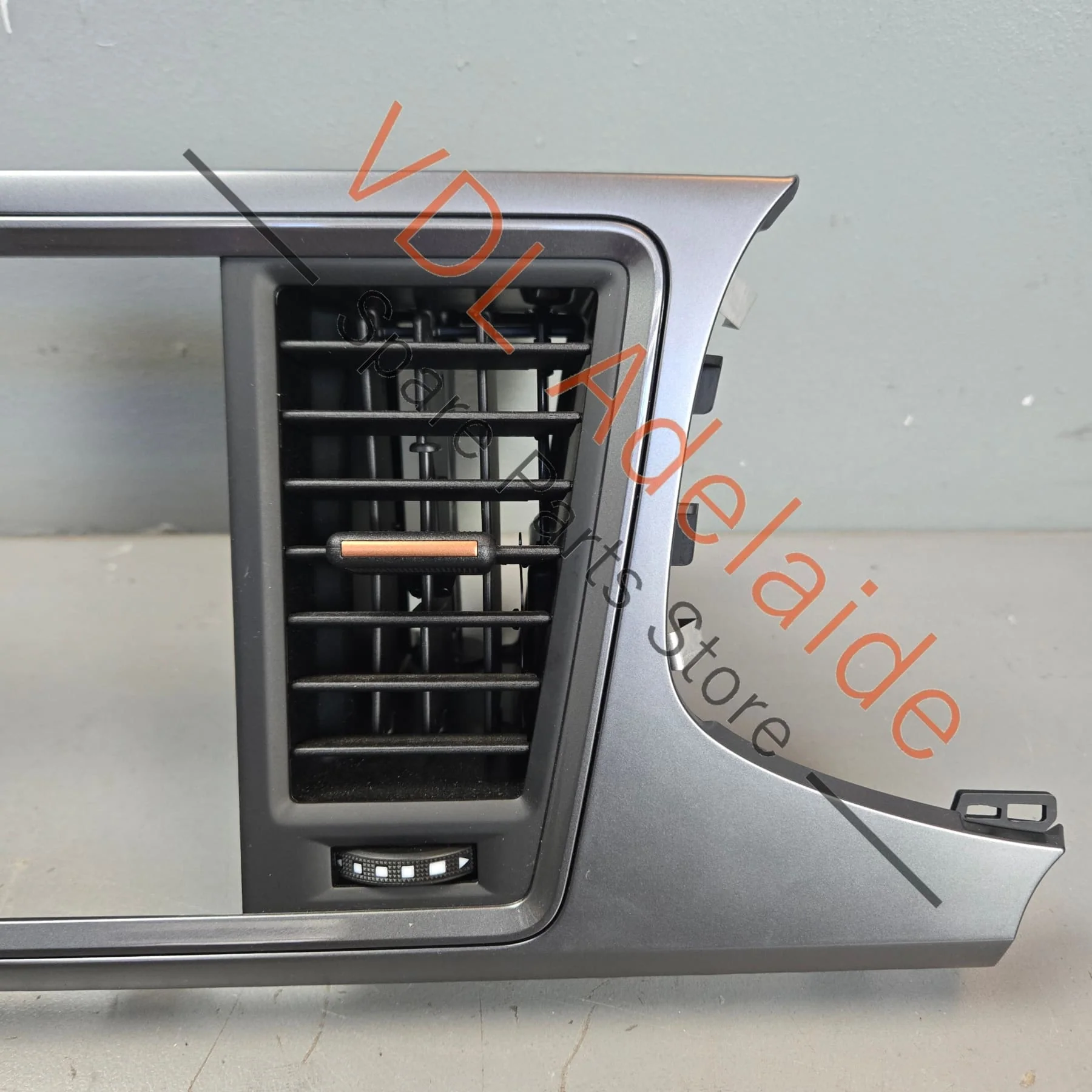 Cupra Ateca Centre Dashboard Air Vent & Cover Trim Interior 577820951A ZKY - Image 3