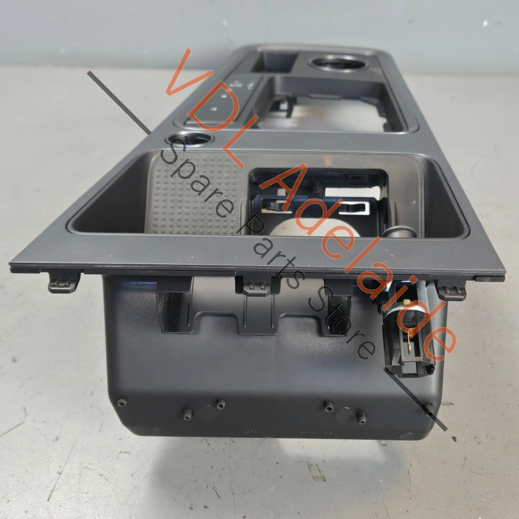 Cupra Ateca Centre Console Shifter Surround Trim Silver 577863283CM 577863350B 577863279 9DG - Image 12