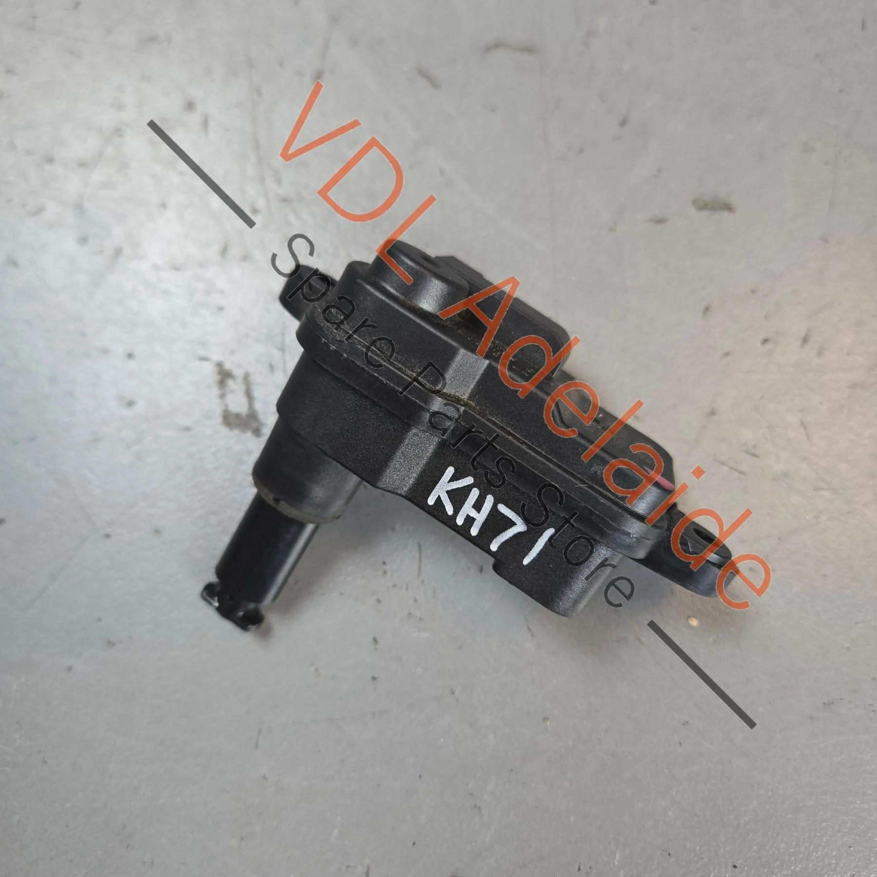 Cupra Ateca Fuel Filler Door Actuator Lock 8V0862159A Gas Cap