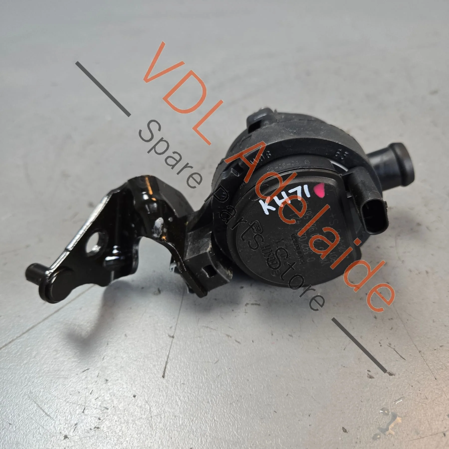 VW Audi Cupra Additional Coolant Pump Electric 2Q0965567B 5Q0121599AA - Image 2