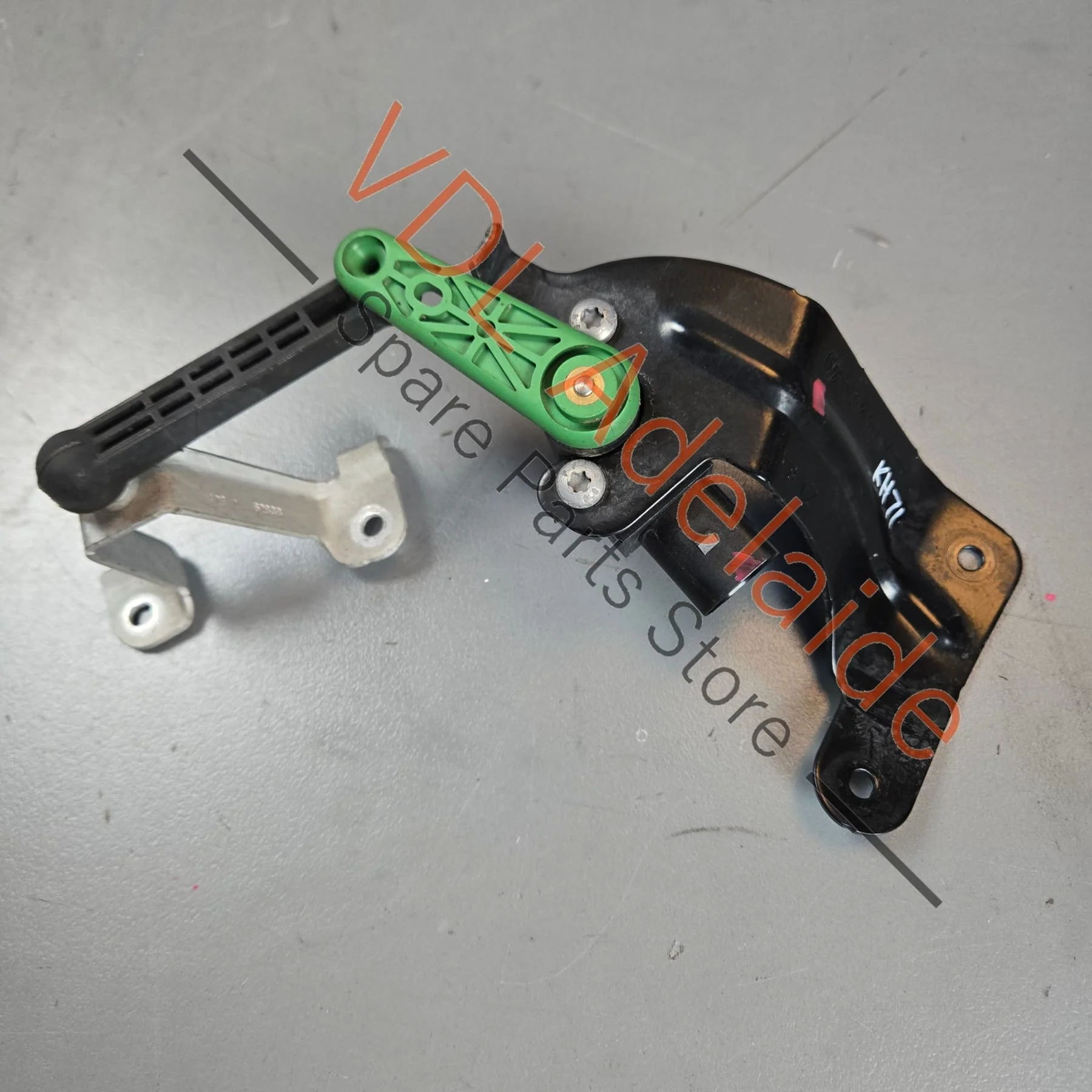 VW Audi Cupra Rear Left Suspension Level Sensor 5Q0512521G
