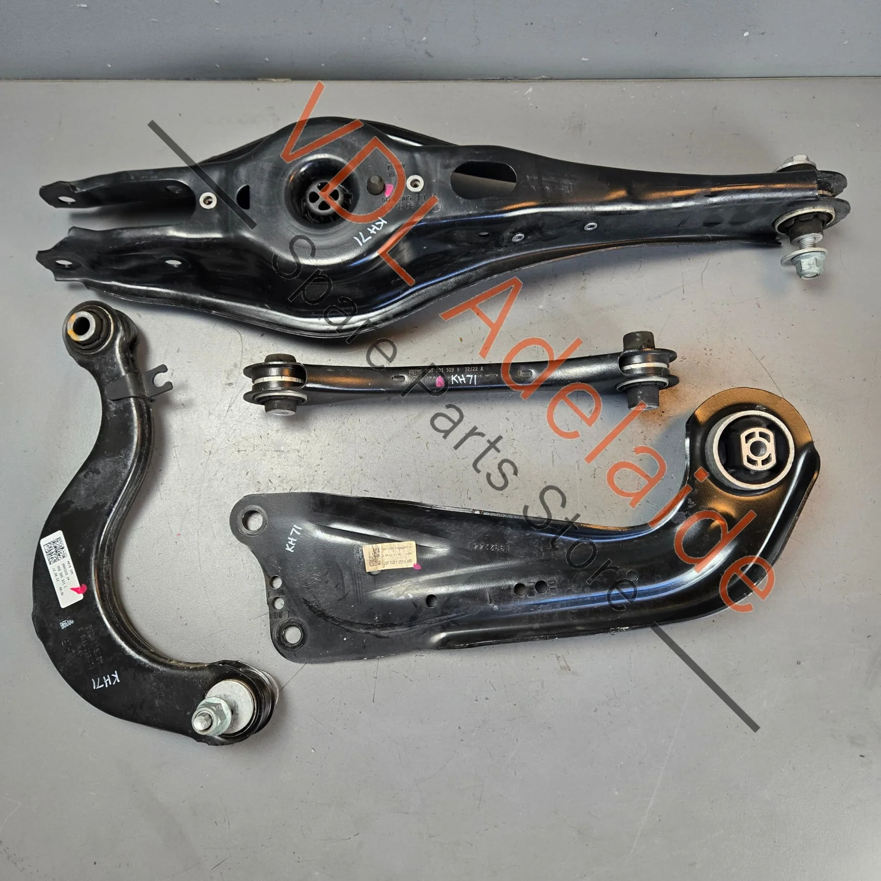 Cupra Ateca Audi Q2 VW T-Roc Rear Left Suspension Arm Set Upper & Lower Control Arms