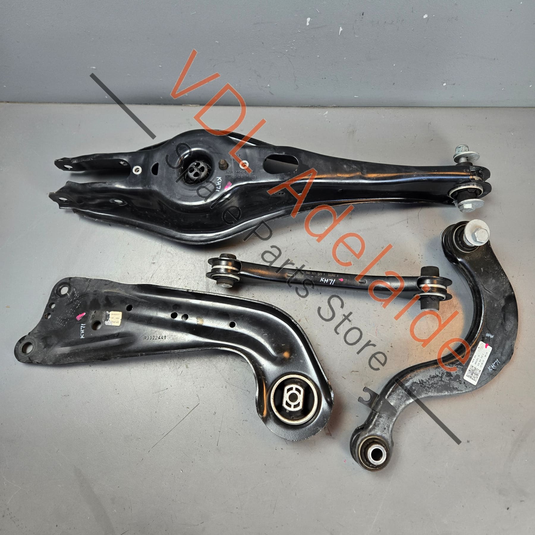 Cupra Ateca Audi Q2 VW T-Roc Rear Right Suspension Arm Set Upper & Lower Control Arms