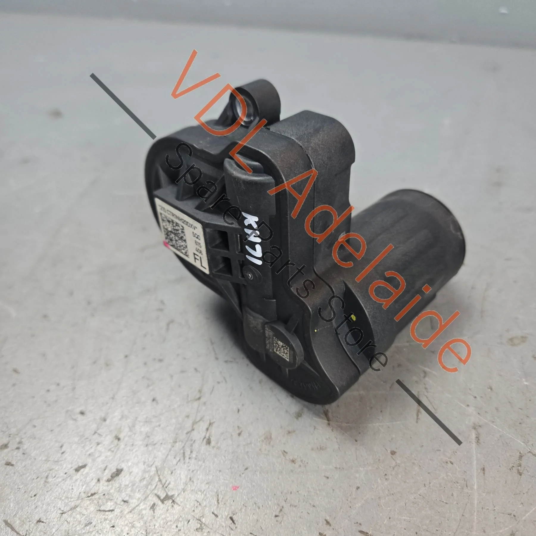 VW Audi Cupra Rear Electric Park Brake Servo Motor 3Q0998281A Right 5Q0615406 - Image 3