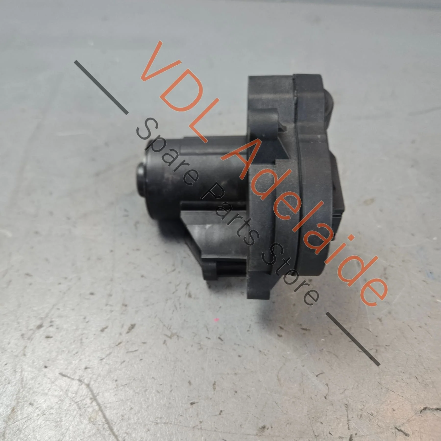 VW Audi Cupra Rear Electric Park Brake Servo Motor 3Q0998281A Right 5Q0615406 - Image 4