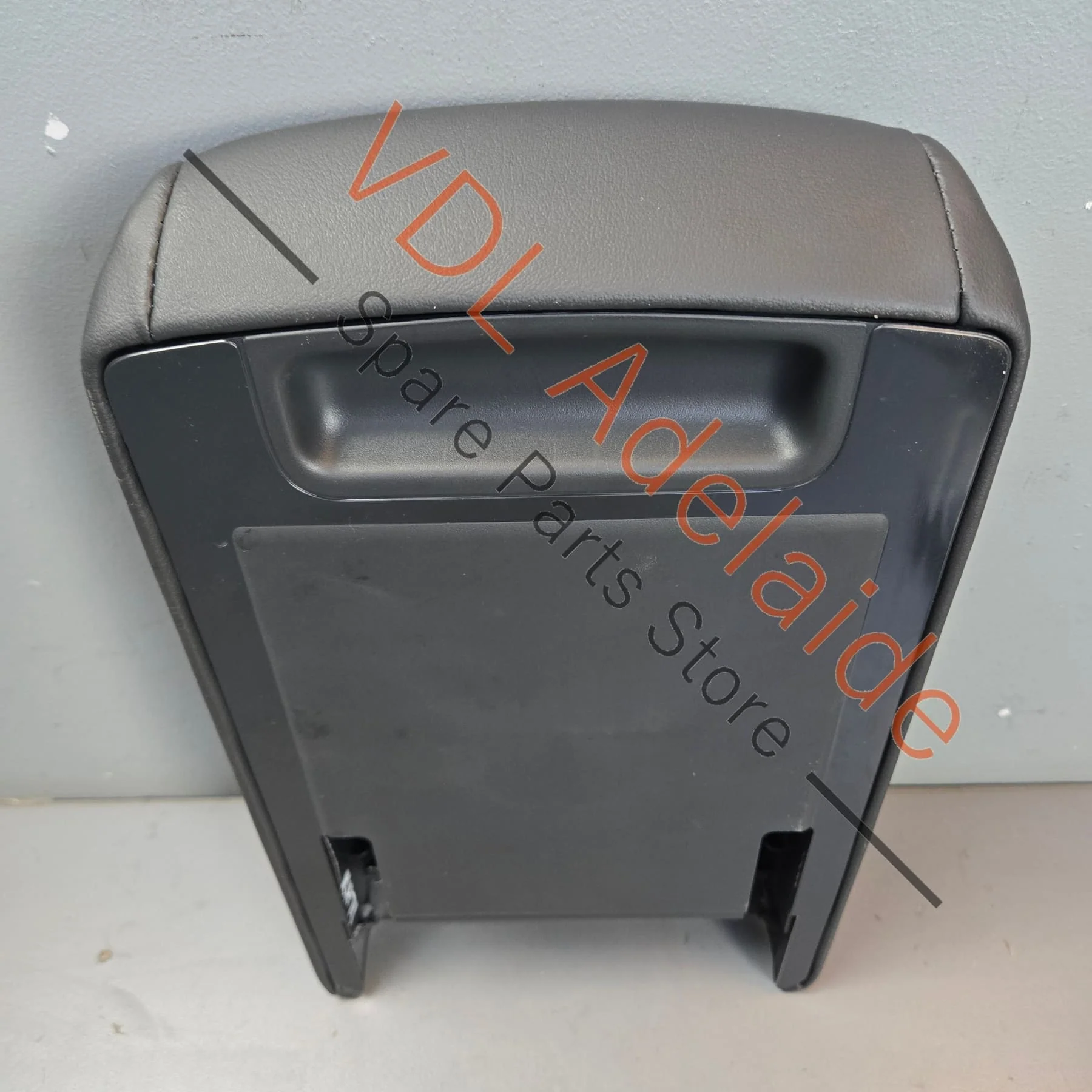 Cupra Ateca Centre Console Armrest Leather 575864207J 38M - Image 3