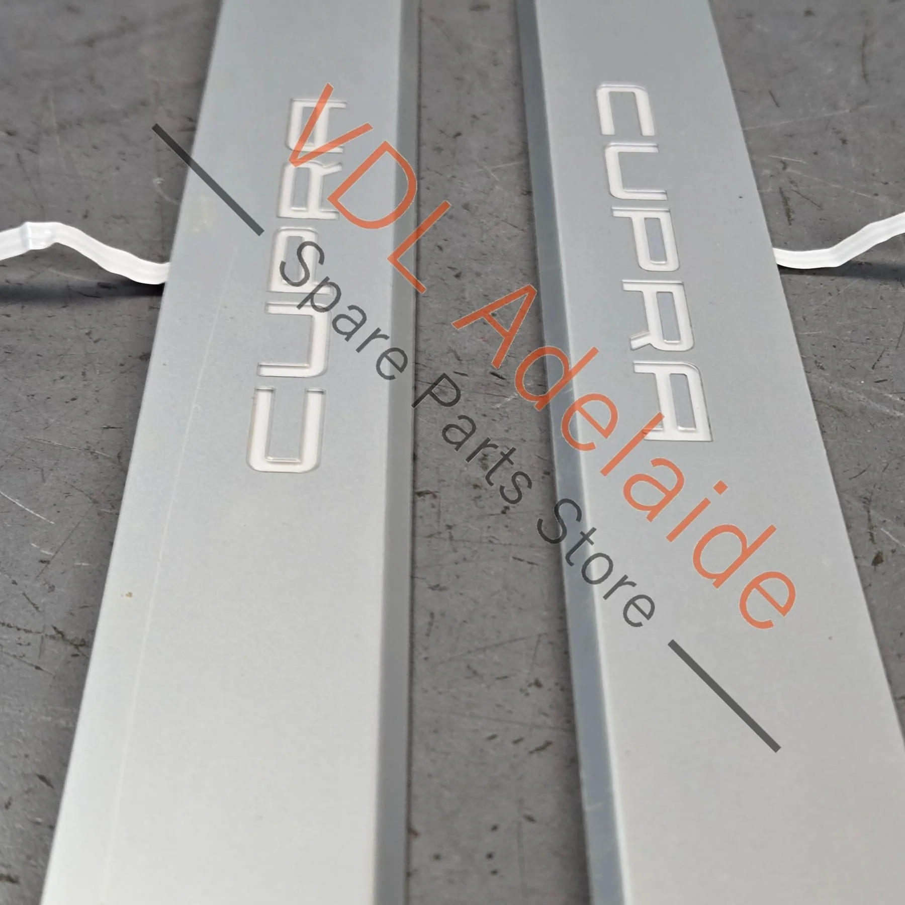 Cupra Pair of Illuminated Door Entry Strips 5FA947417E - Image 6