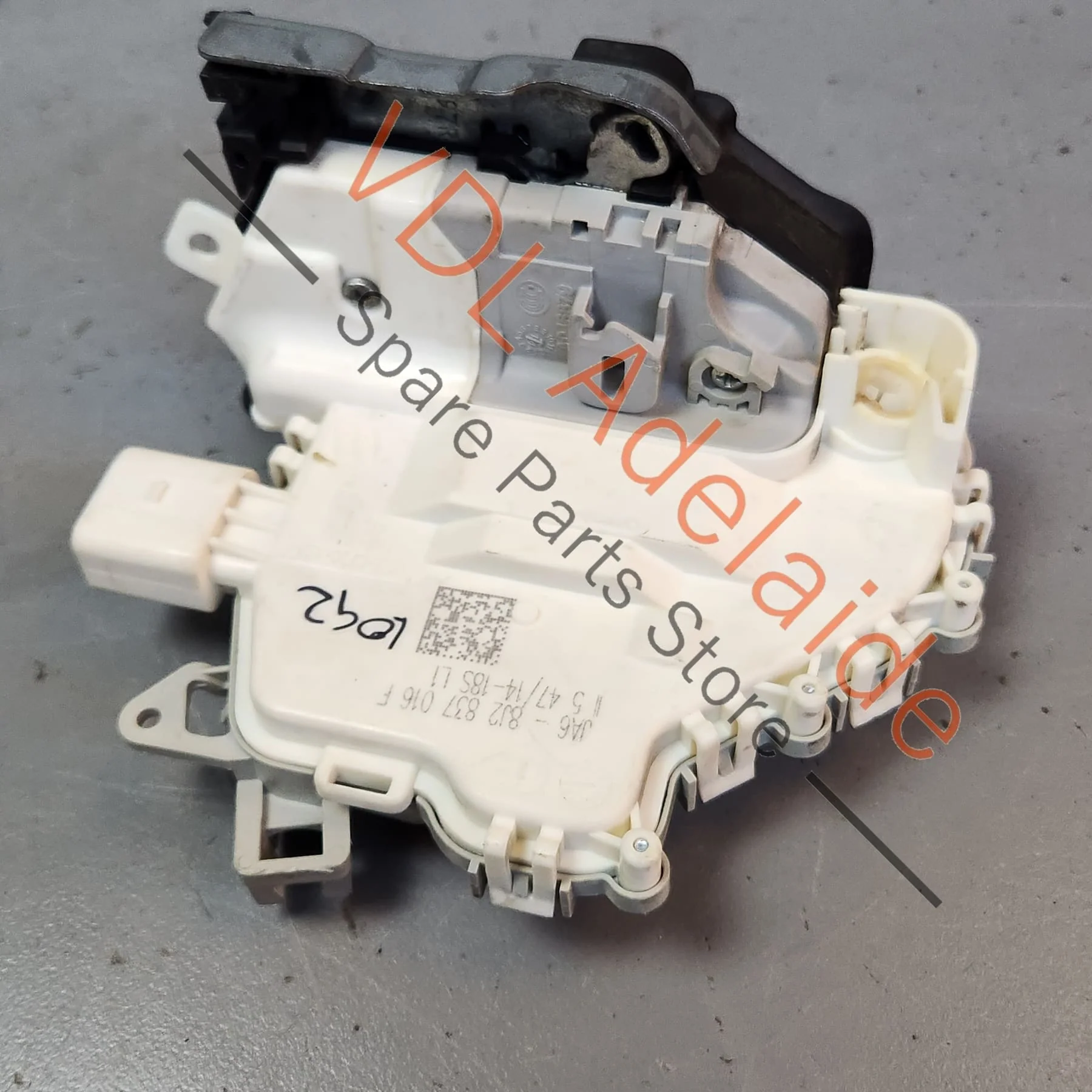 Audi Right Front Door Drivers Side Lock Mechanism 8J2837016F
