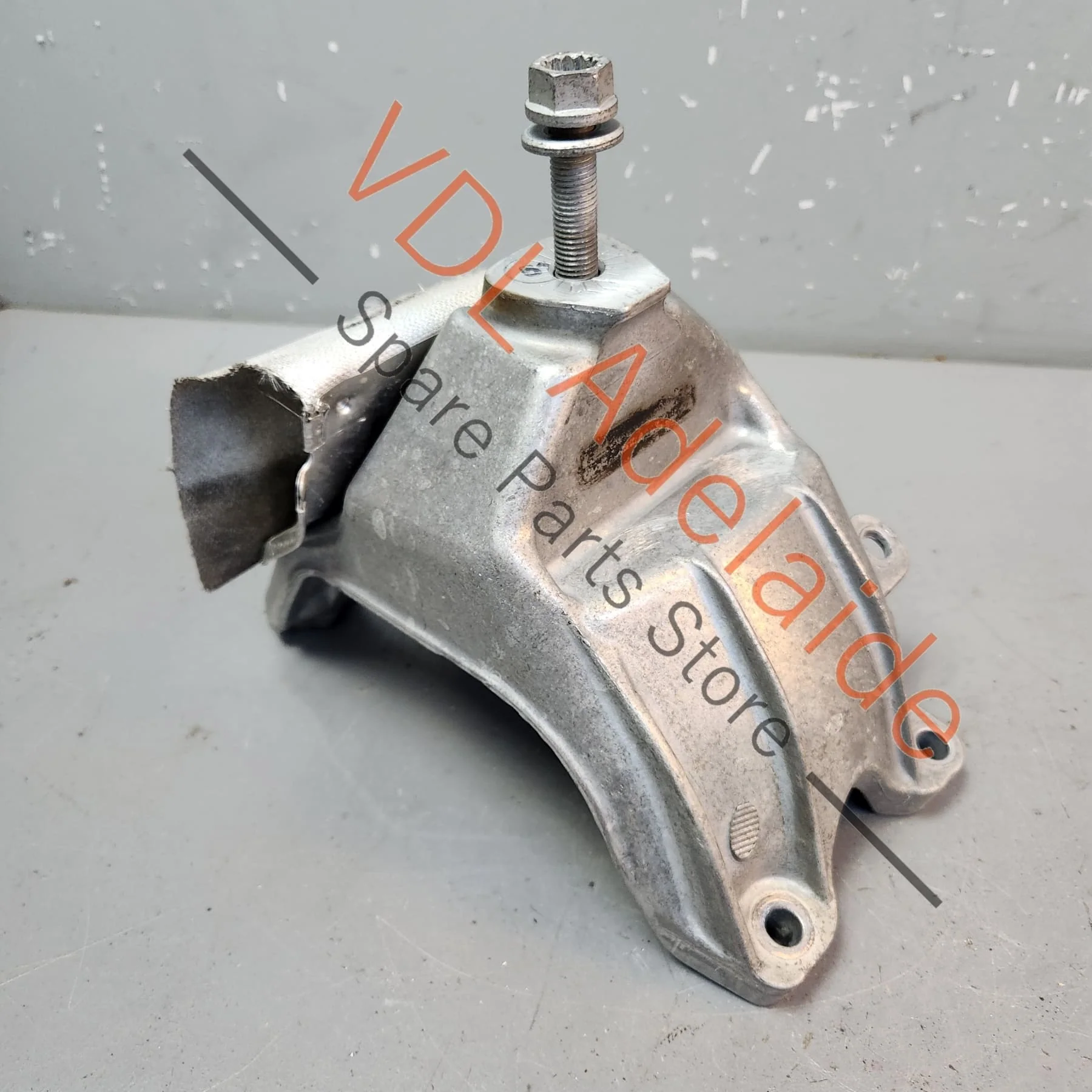 Audi A4 B8 Right Side Aluminium Engine Support Bracket 8K0199308CH