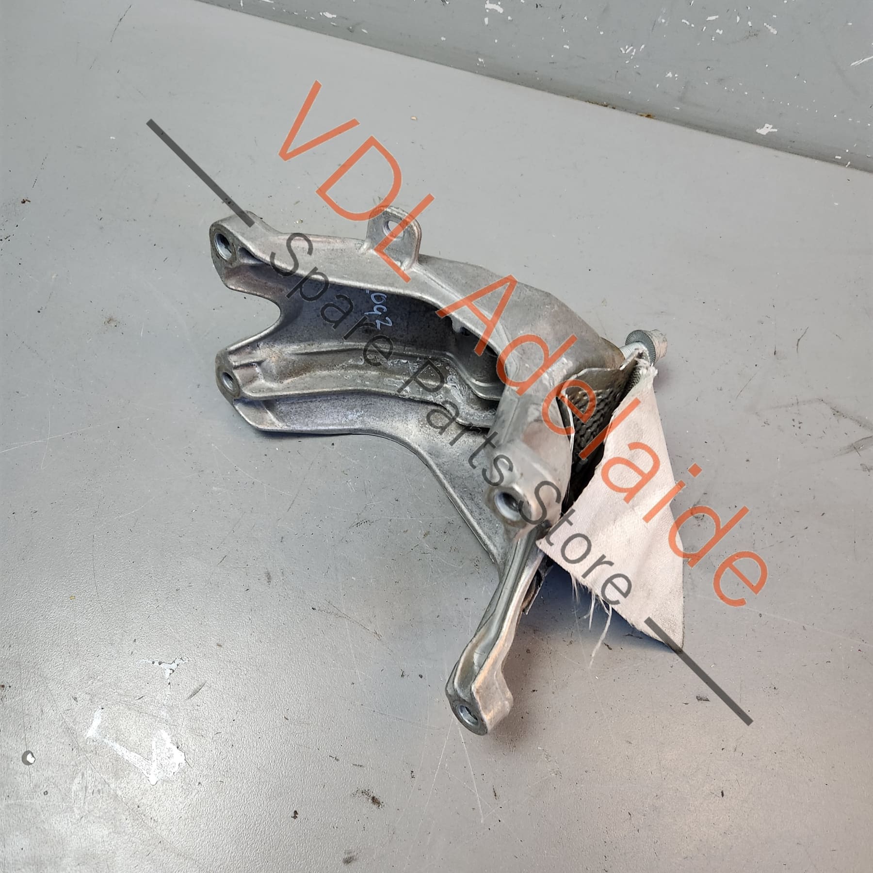 Audi A4 B8 Right Side Aluminium Engine Support Bracket 8K0199308CH - Image 6