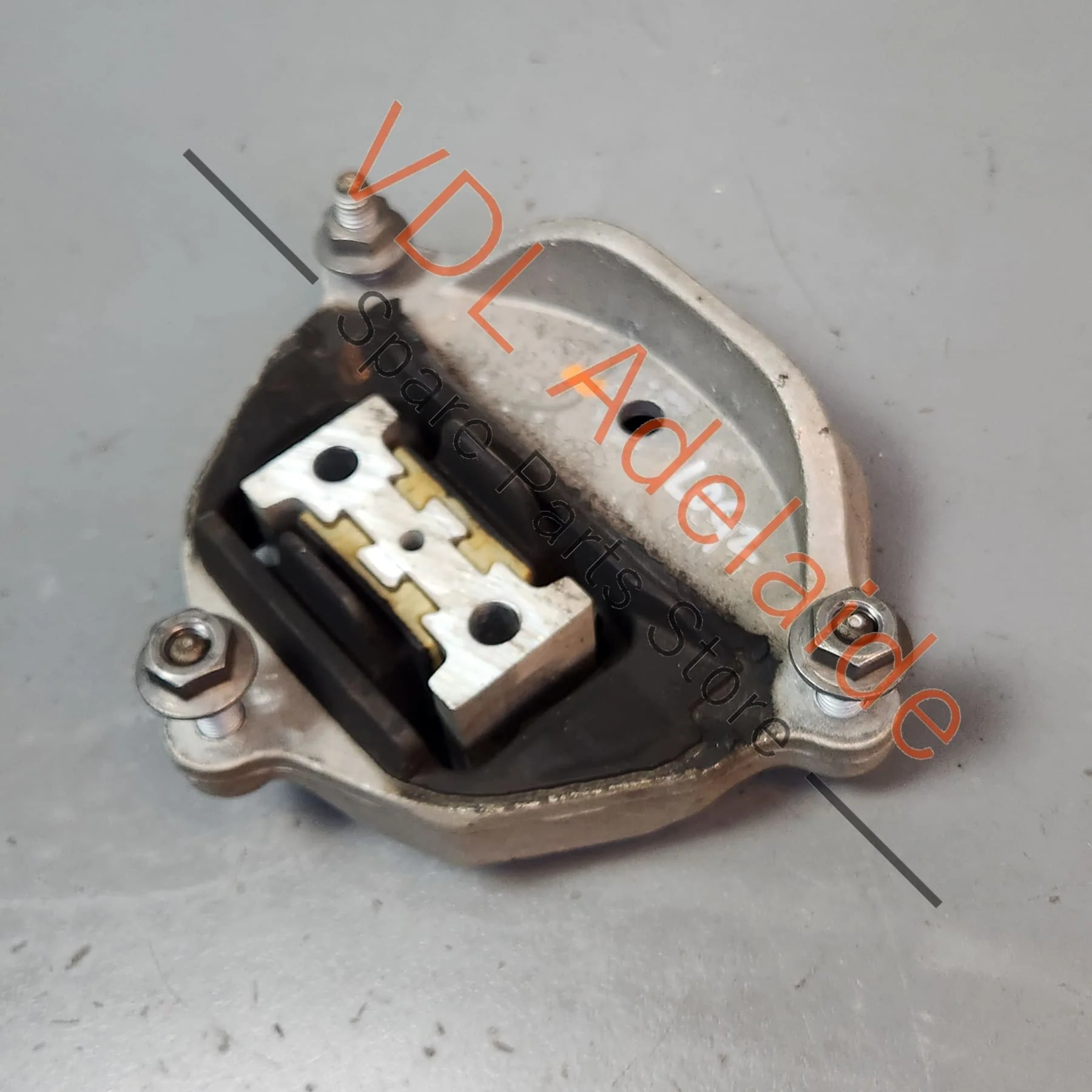 Audi A4 B8 Transmission Mount 8K0399151DT