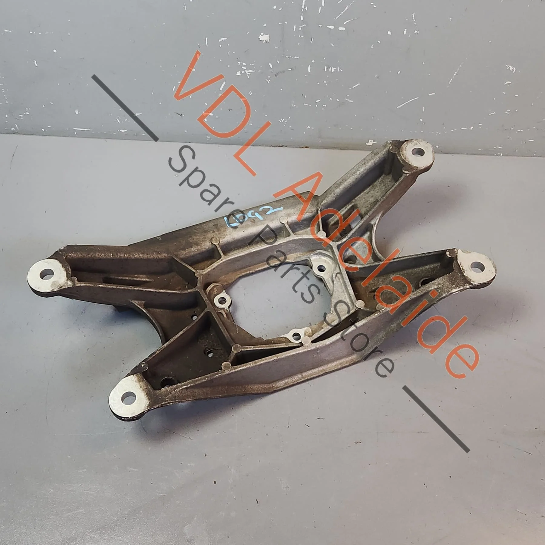 Audi A4 B8 Transmission Mount Carrier Bracket Aluminium 8K0399263K 8K0399263BH