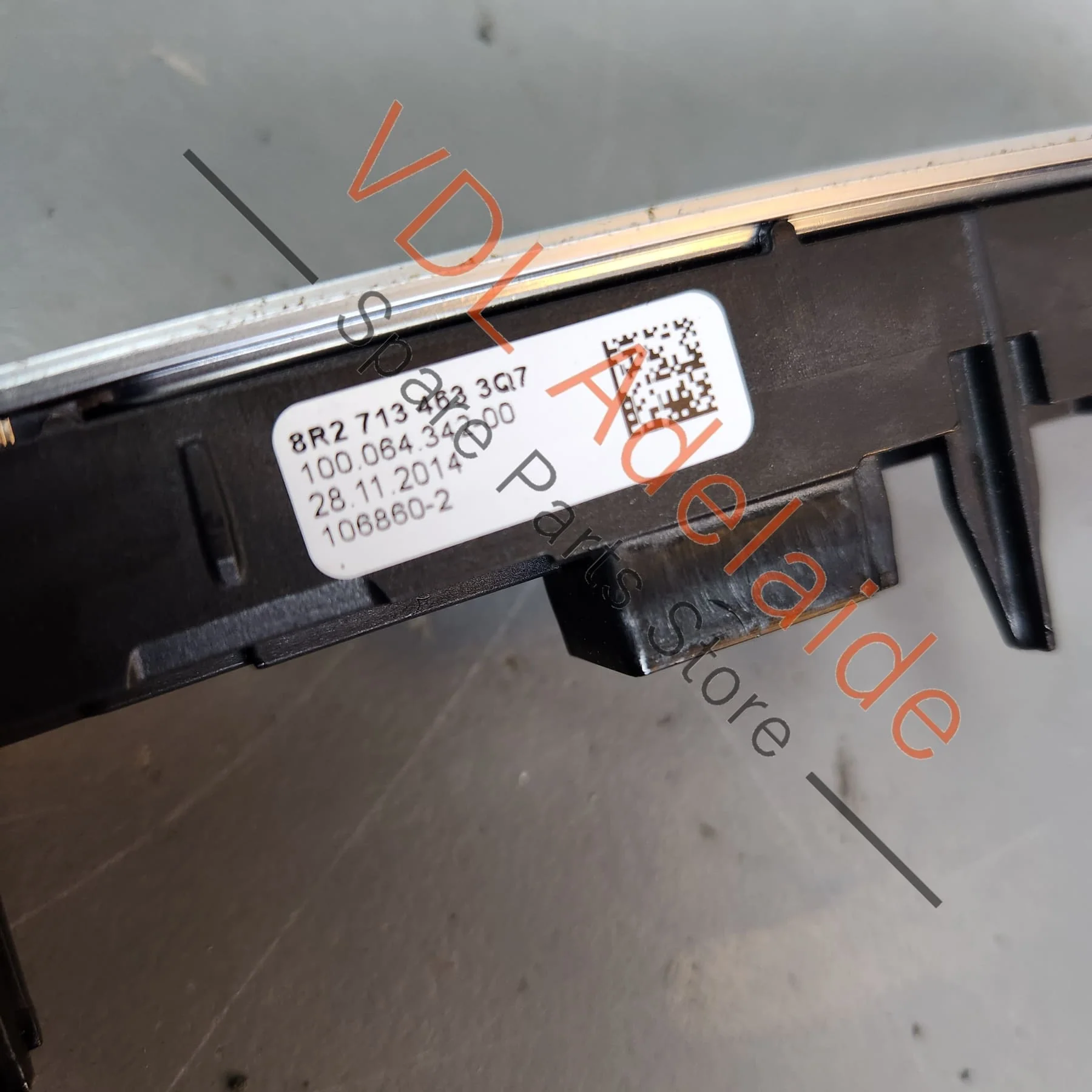 Audi A4 B8 8K Gear Shift Selector Display RHD 8R2713463 - Image 5
