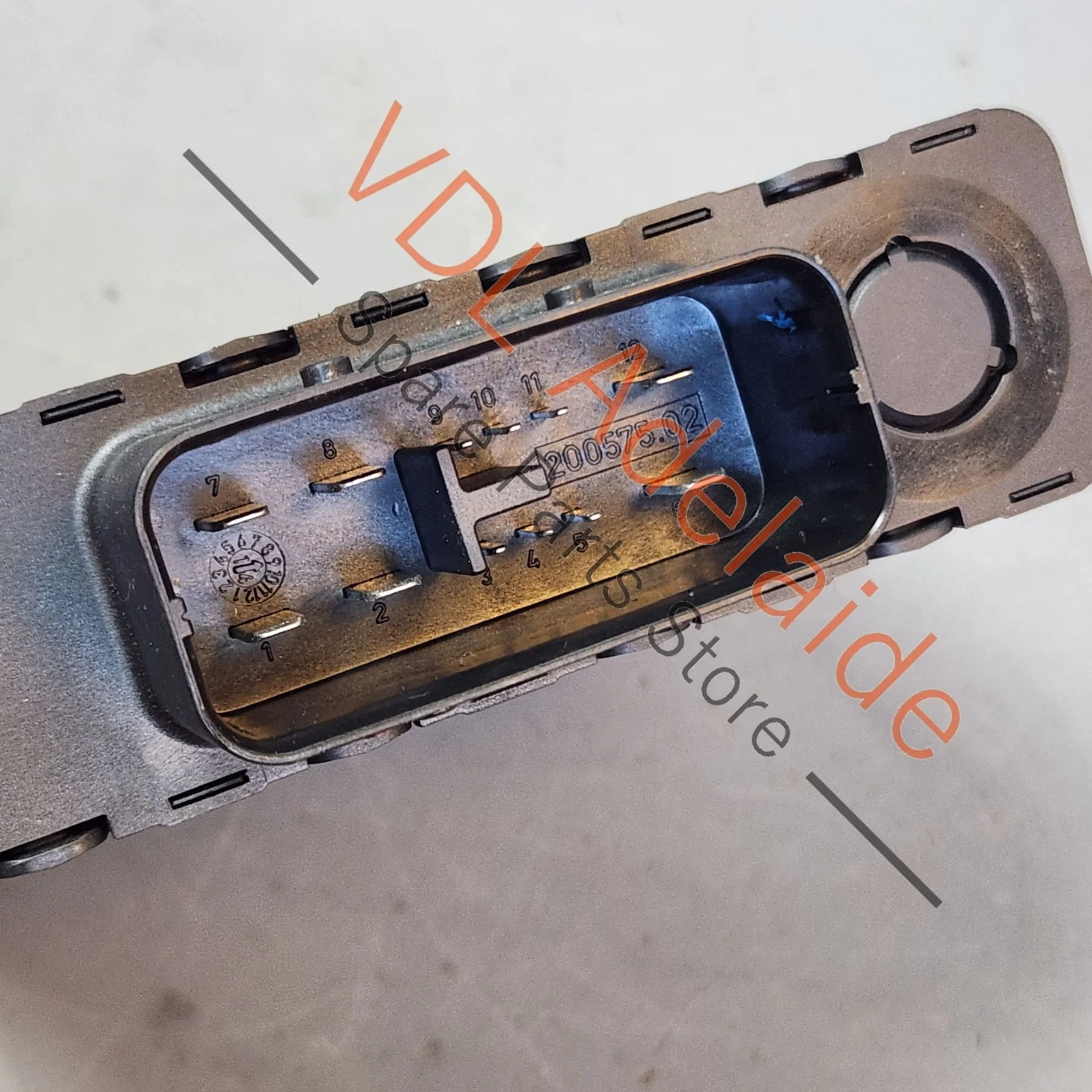 Audi A4 B8 8K Voltage Stabiliser 400W 8K0959663 - Image 6