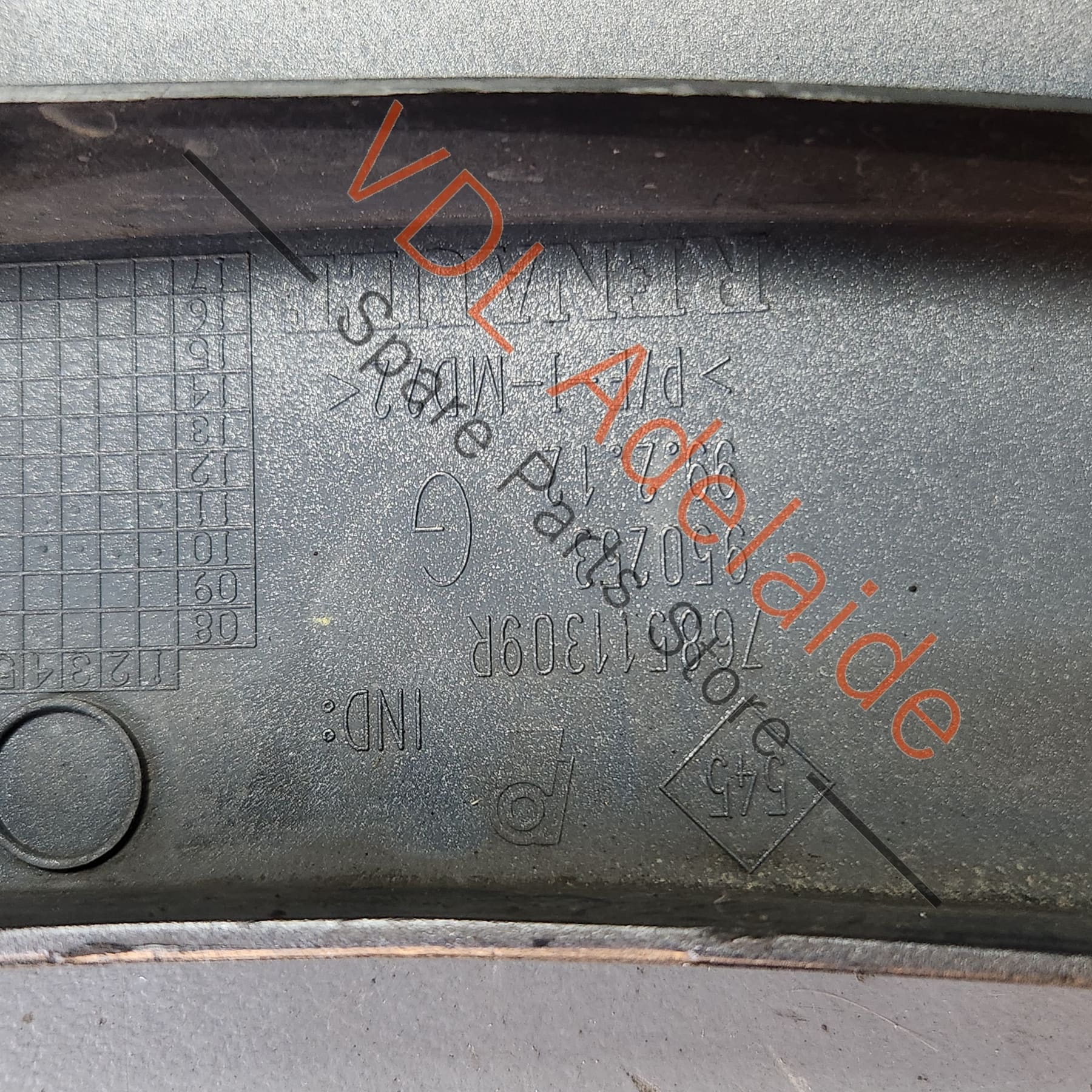Renault Megane III DZ0/1 RS250 265 275 Front Left Lower Quarter Sill Exterior Molding Flare Wheel Arch Trim 768511309R 764366962R Oyster Grey - Image 6