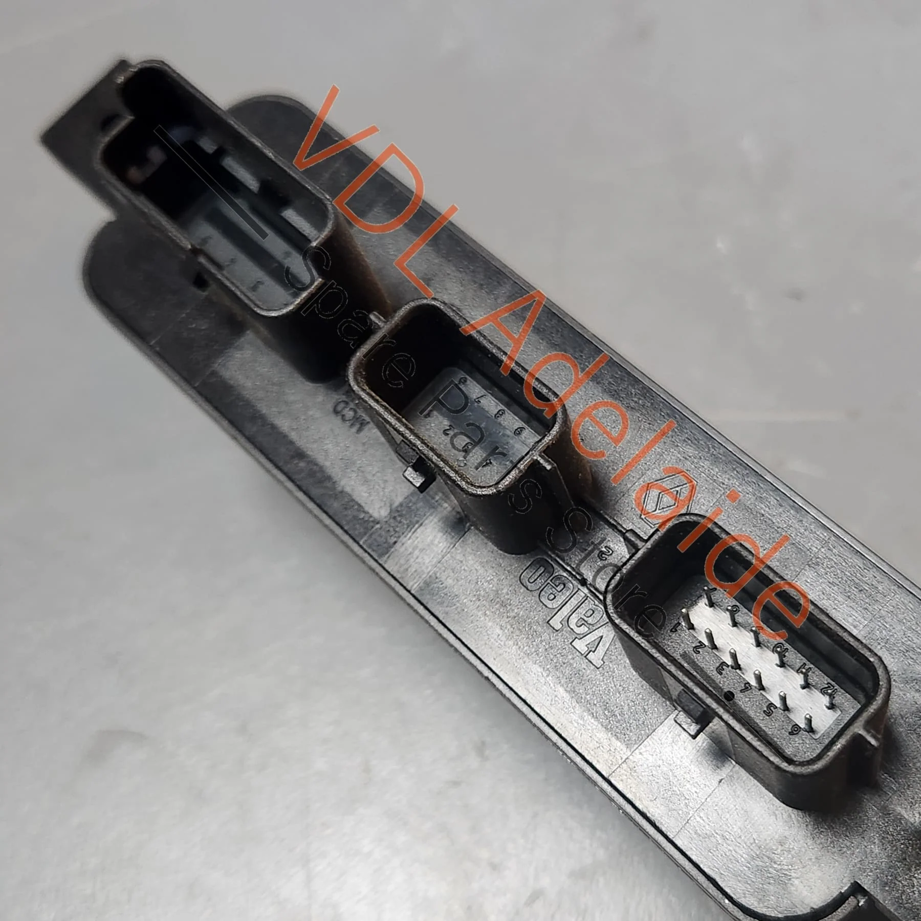 Renault Megane RS Xenon Light Control ECU Module 260550002R - Image 2