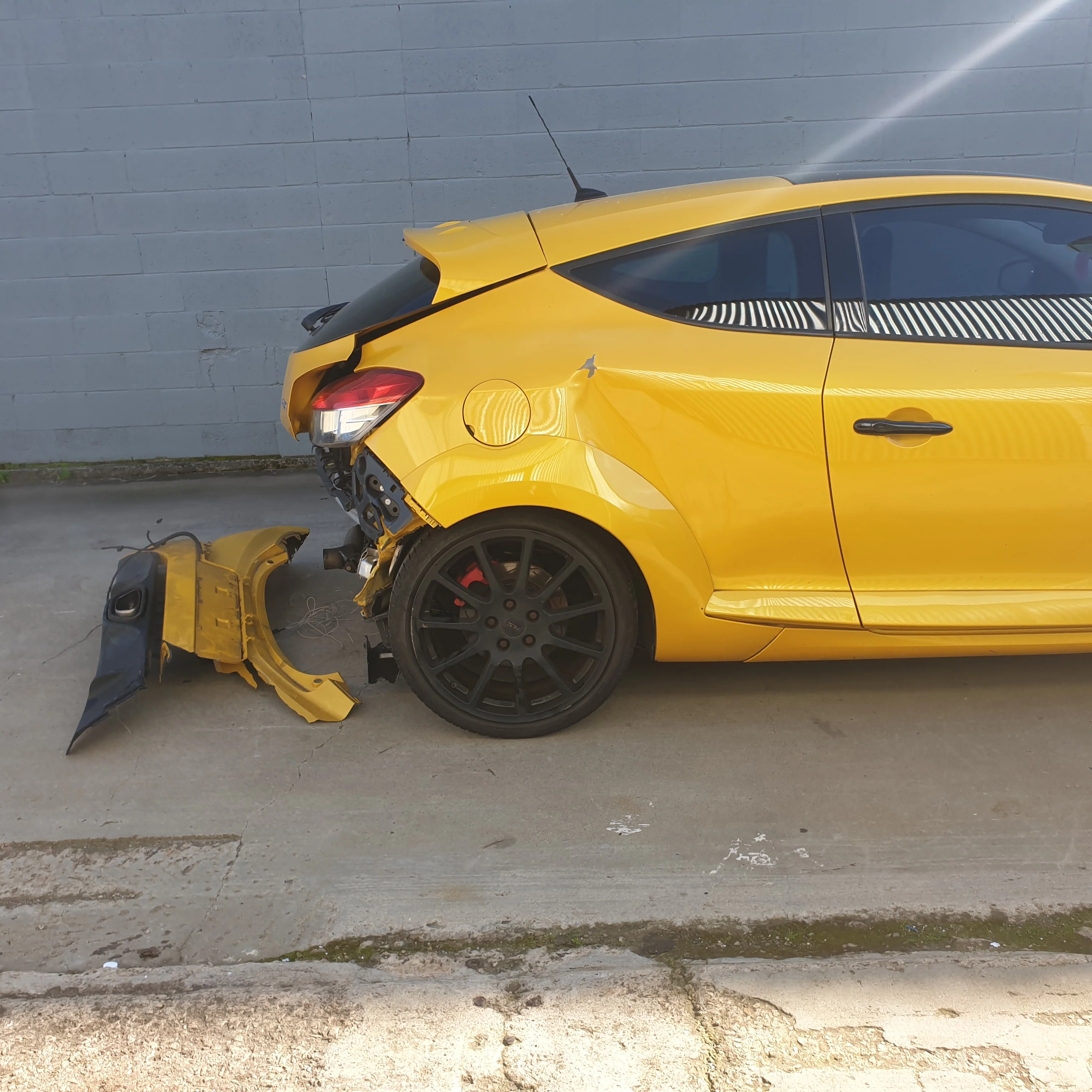 Renault Megane MK3 III DZ1 D95 Coupe Right RHS Window Motor Module 807306959R - Image 9