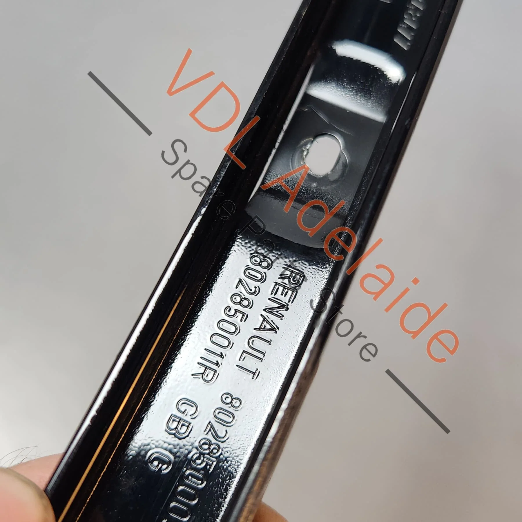 Renault Megane RS DZ1 D95 Coupe Left  Exterior B Pillar Door Trim Gloss Black 802850011R - Image 3