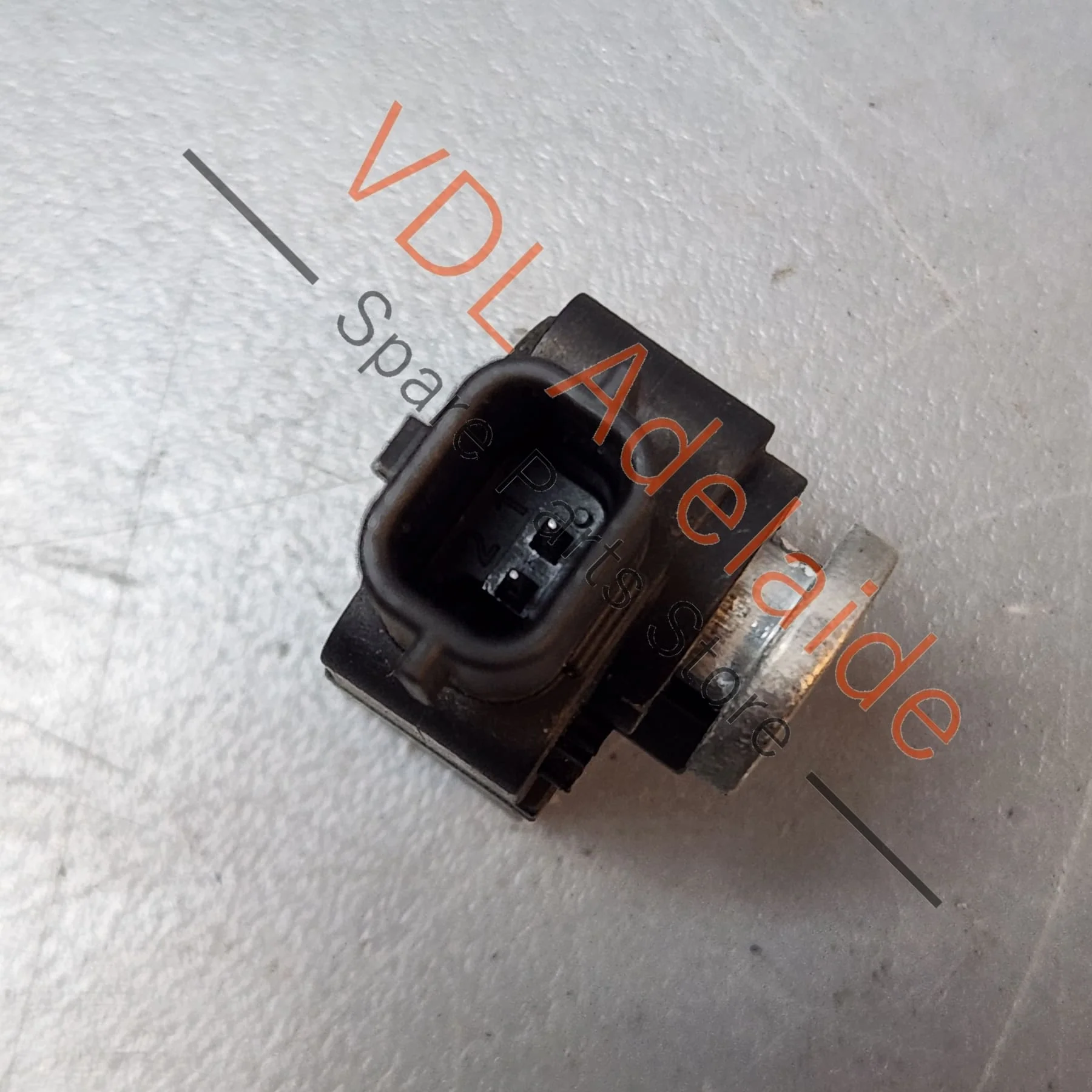 Renault Crash Sensor Black 988333198R - Image 6