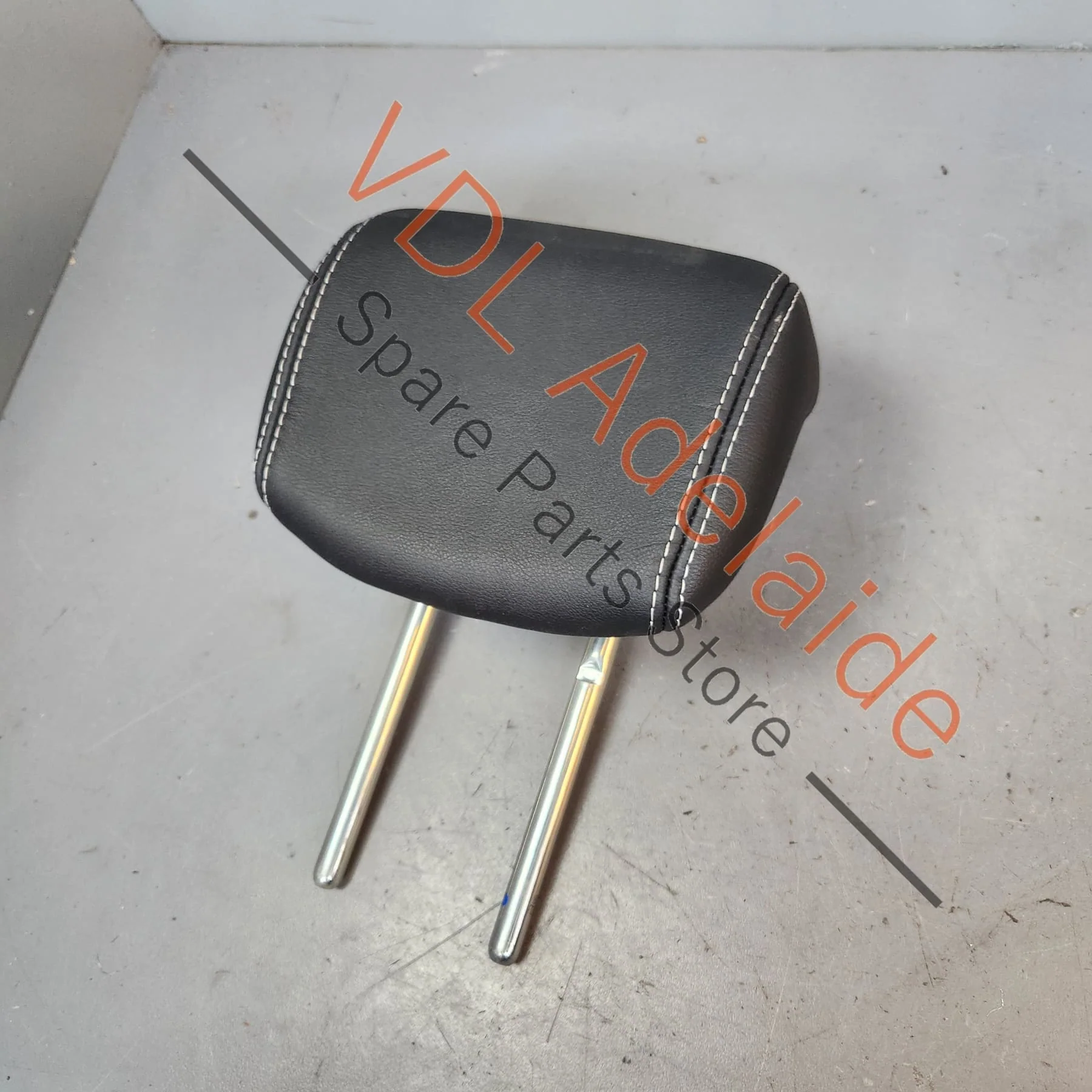 Renault Megane 3 RS250 265 275 Rear Seat Middle Headrest Leather with White Stitch